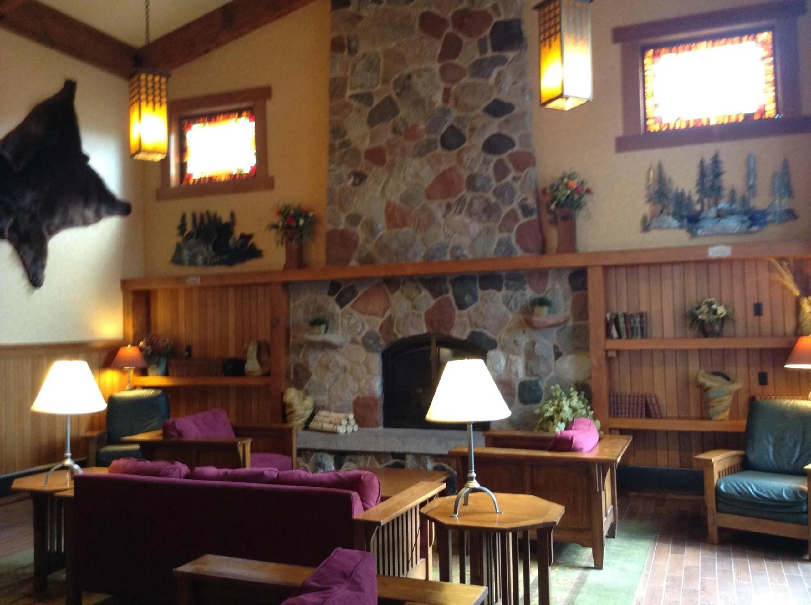 Lobby or reception in Canal Park Lodge