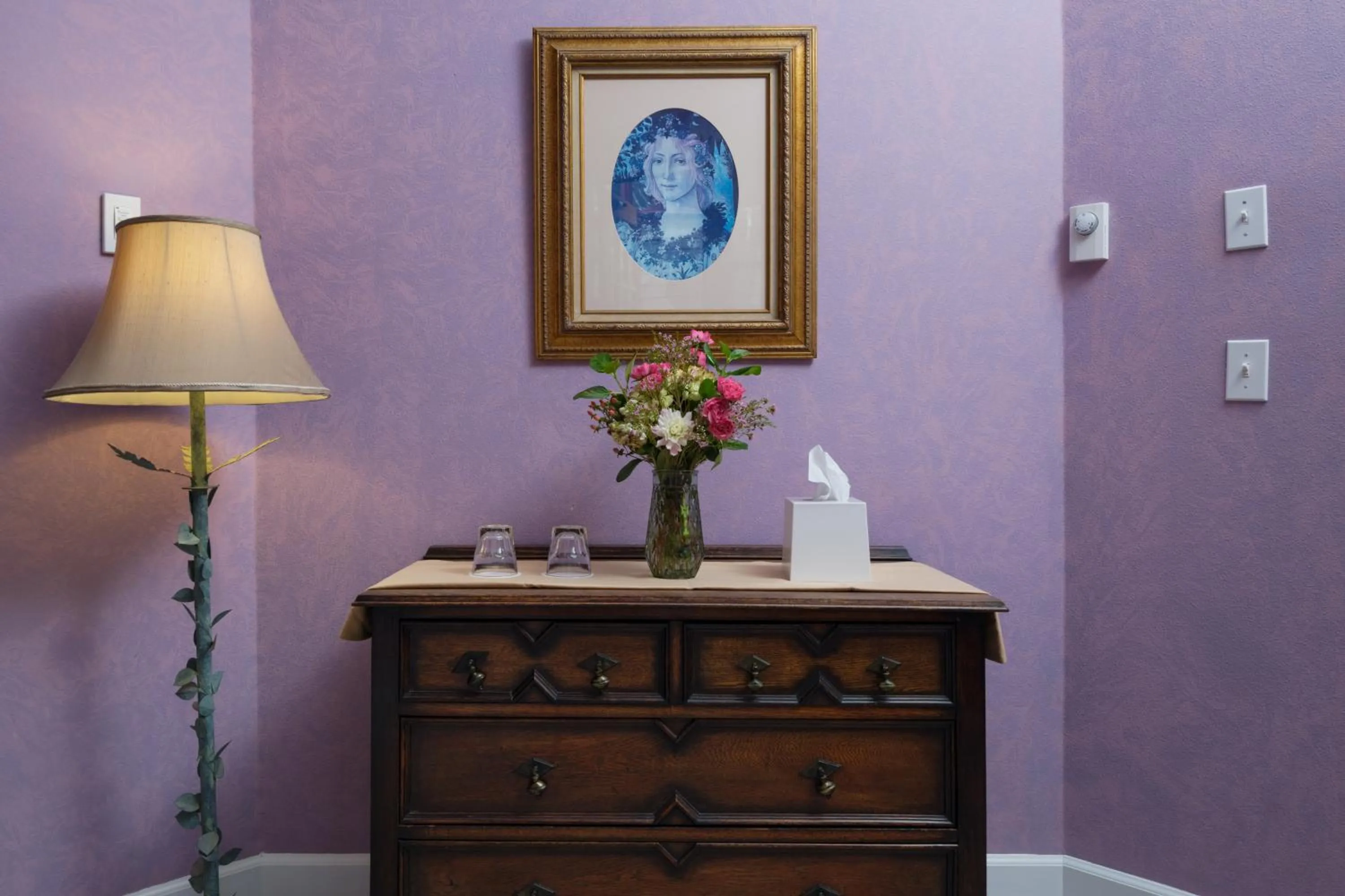 Bedroom in Arch Cape Inn and Retreat