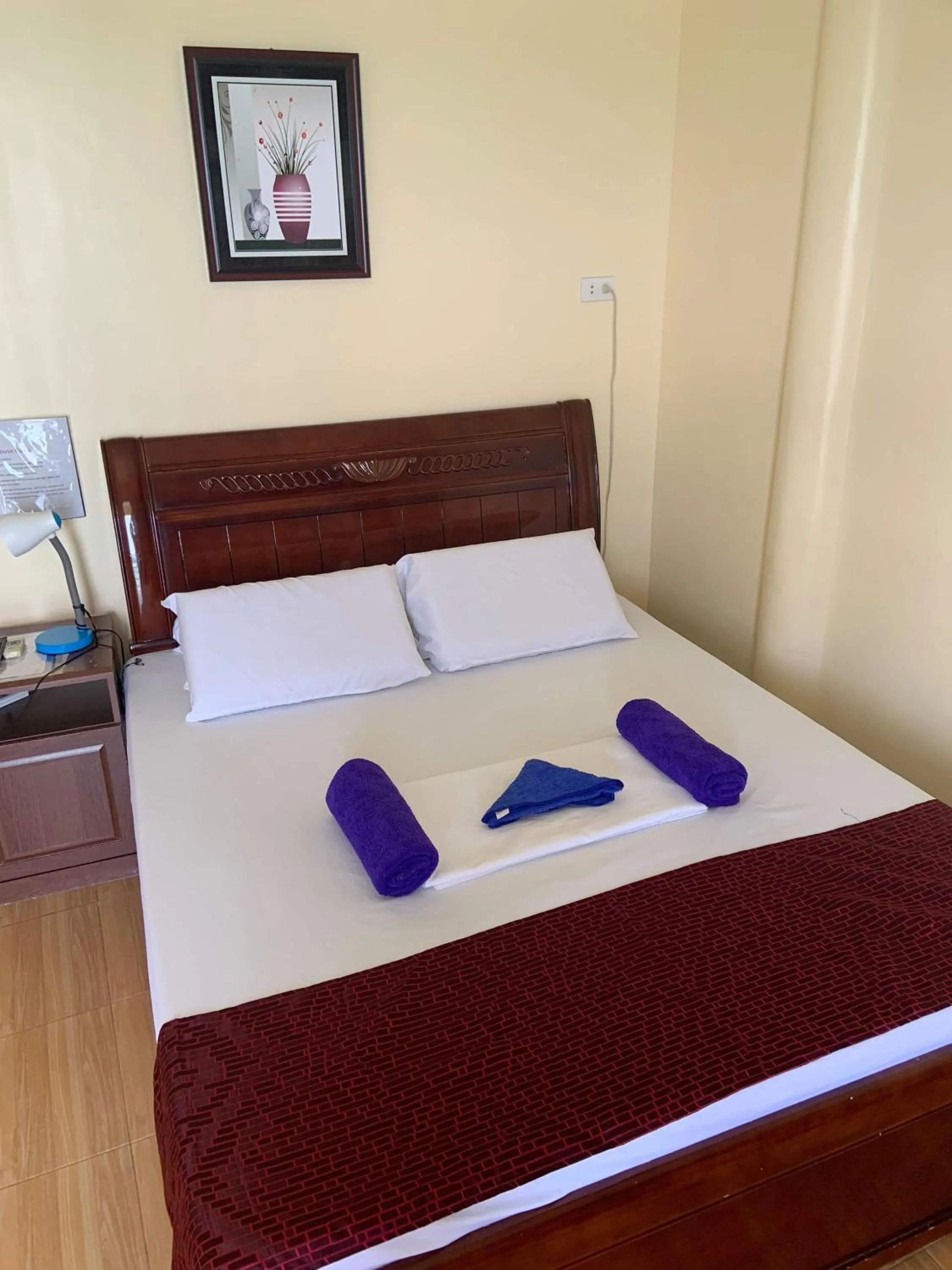 Bed in Sascha's Resort Oslob