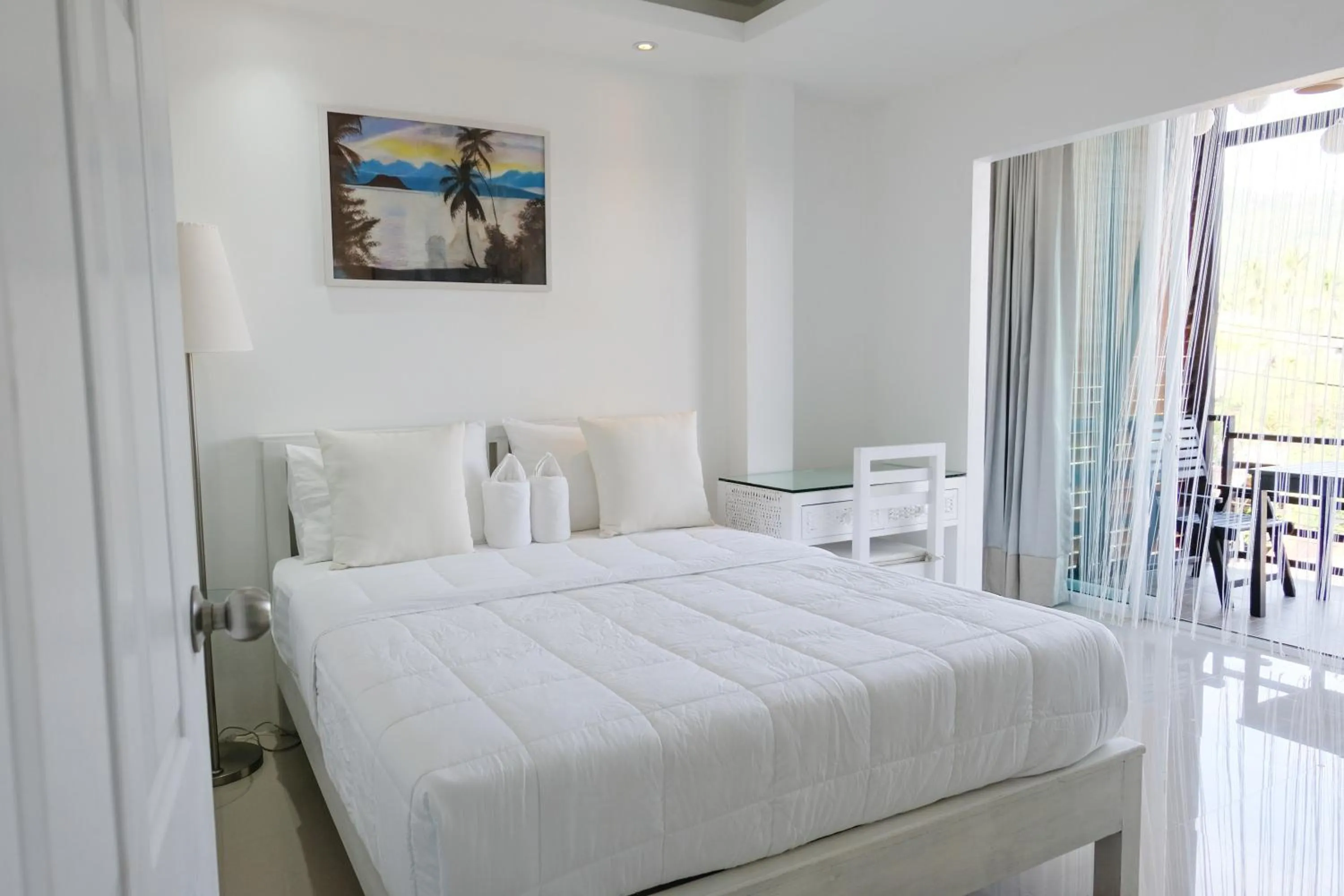 Bed in Baanpoon Apartment