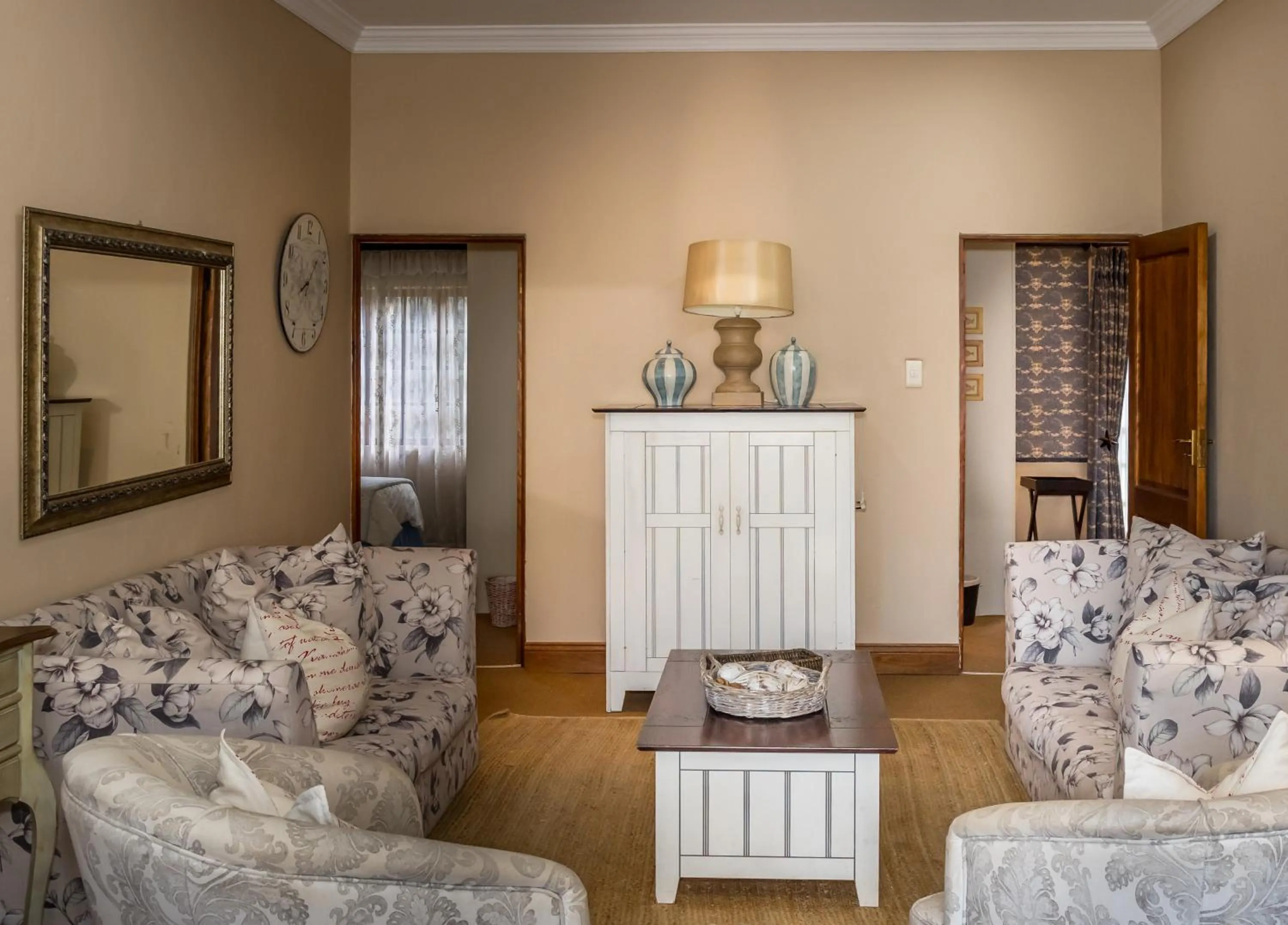 TV and multimedia in The Rose Cottage B&B