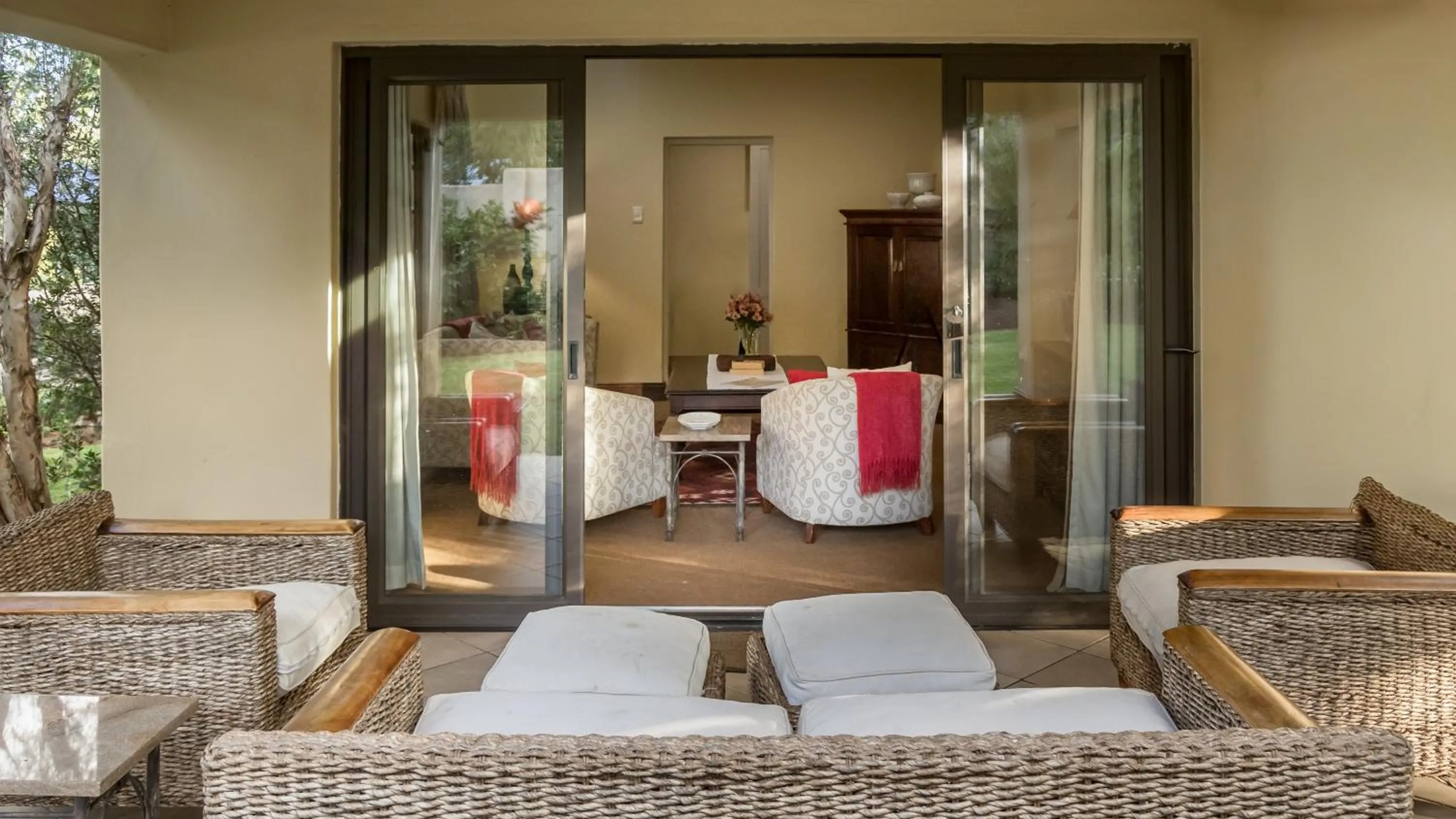 Patio in The Rose Cottage B&B