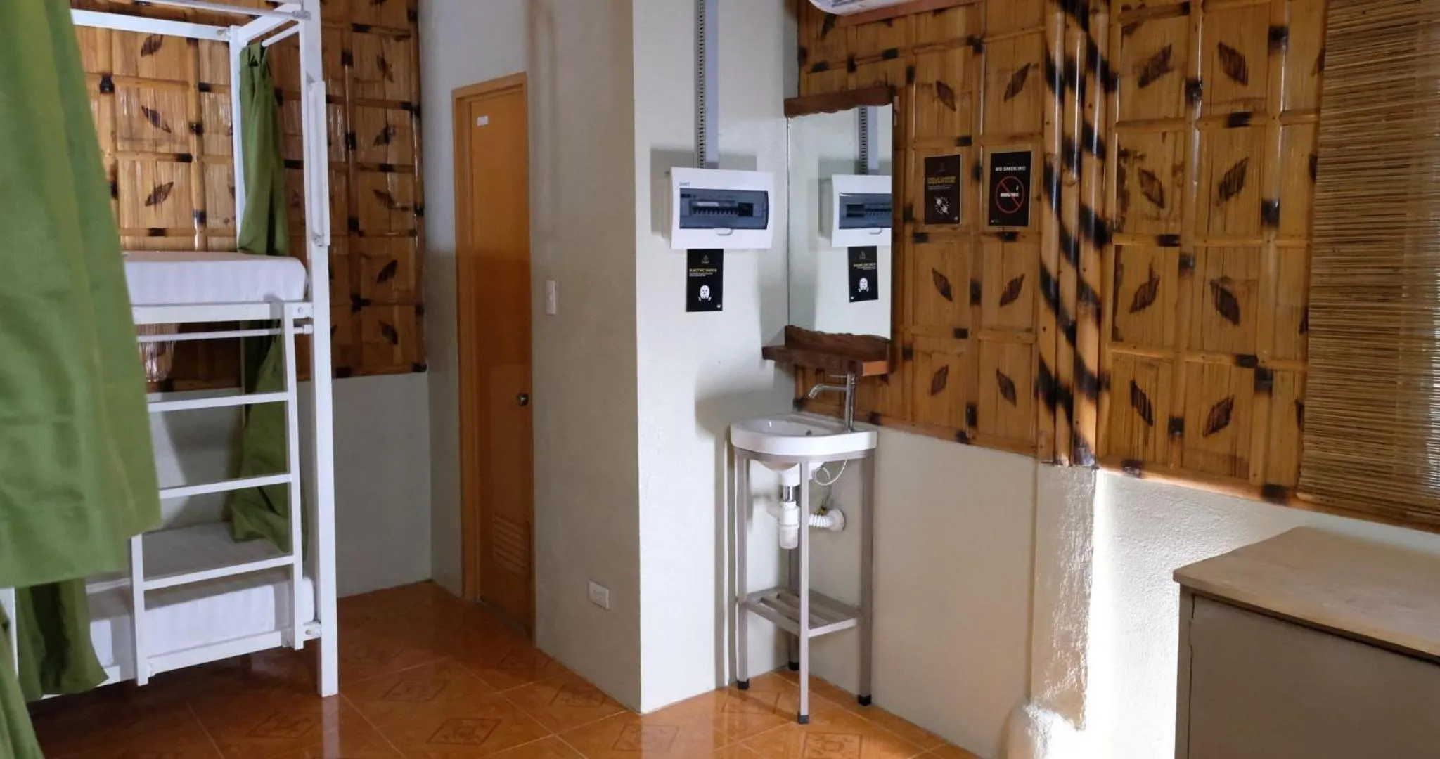 Bed in Mad Monkey Siquijor