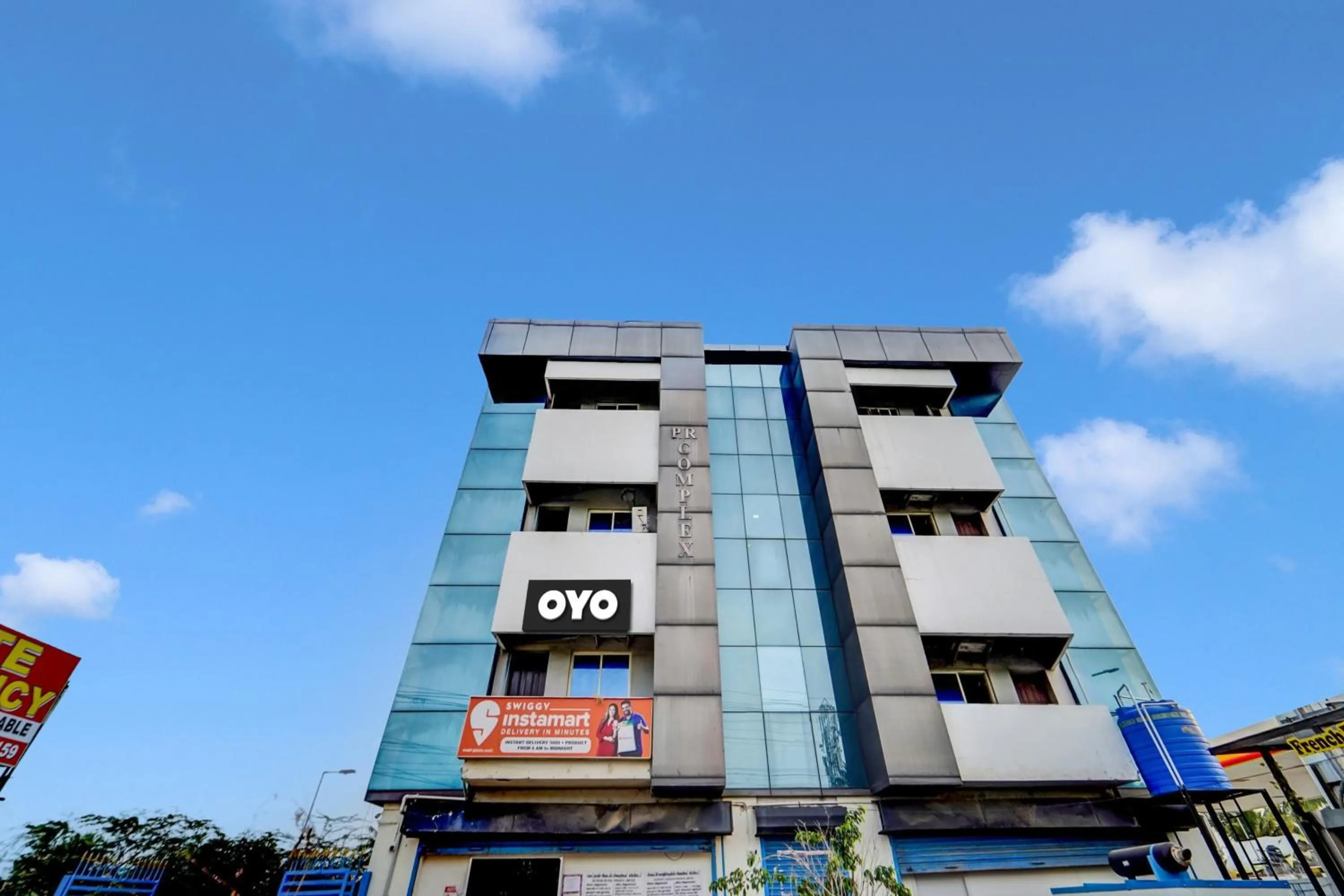 Facade/entrance in Hotel O Elite Residency