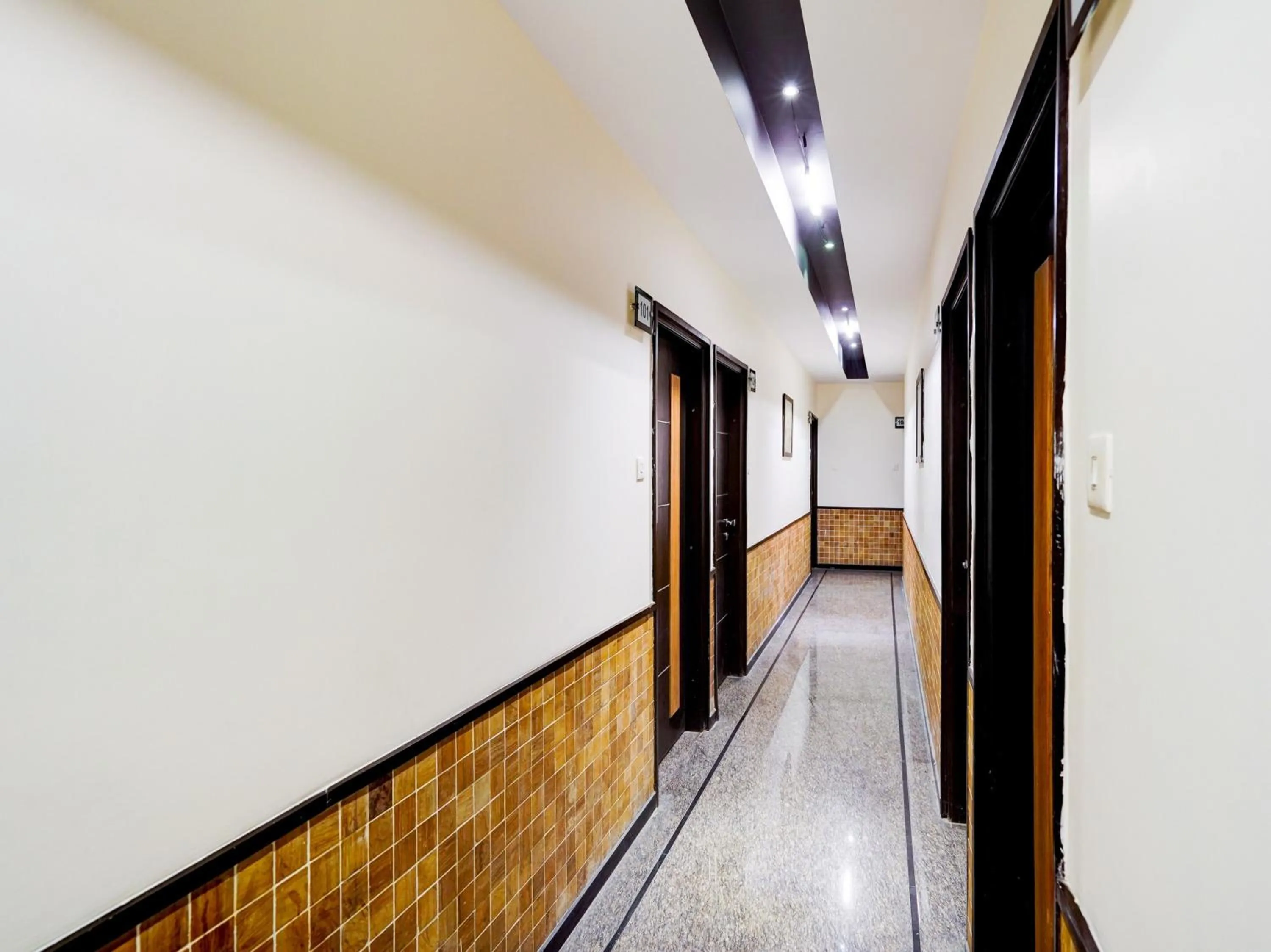 Lobby or reception in Townhouse MNG Platinum