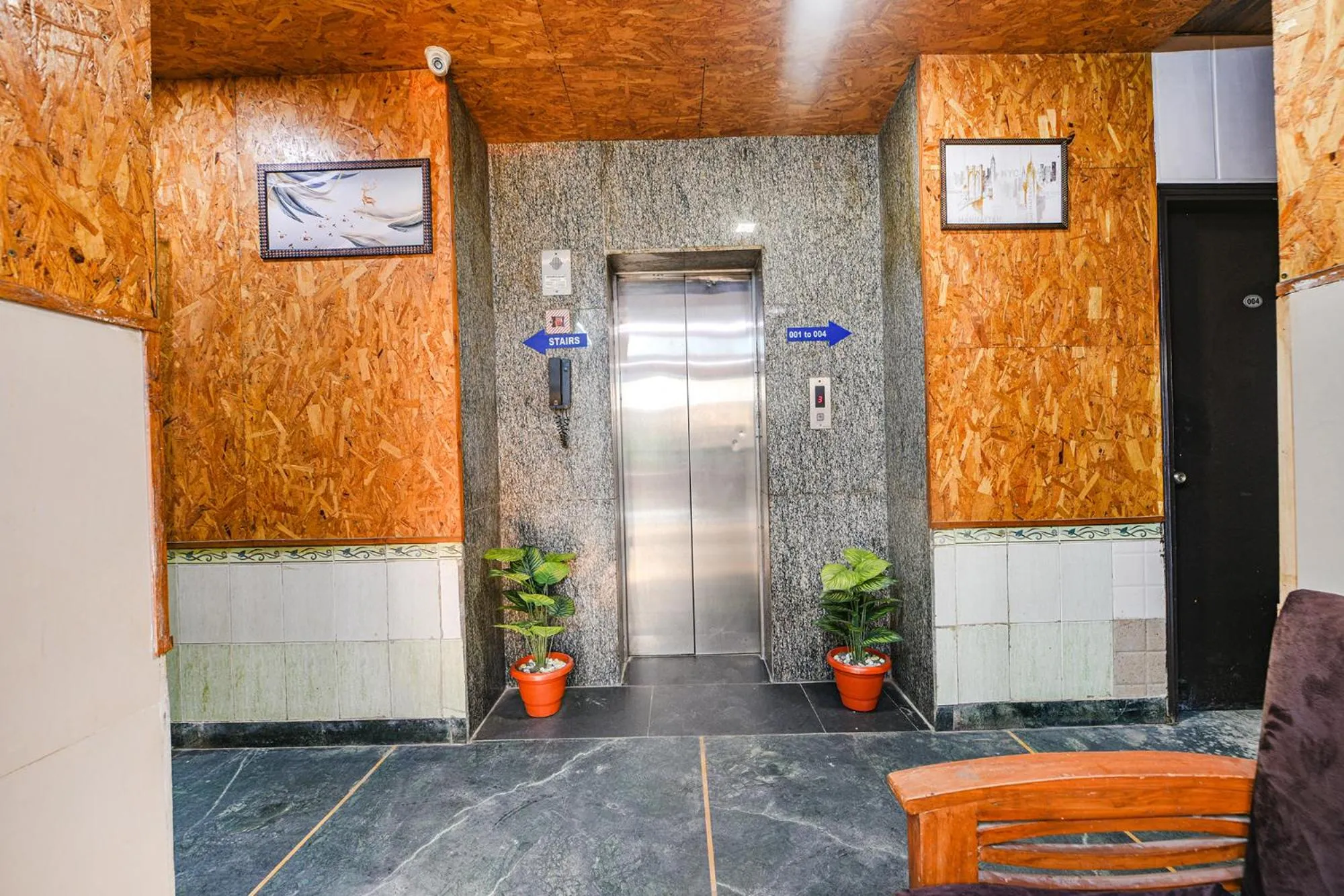 Lobby or reception in FabHotel Luxury Retreat