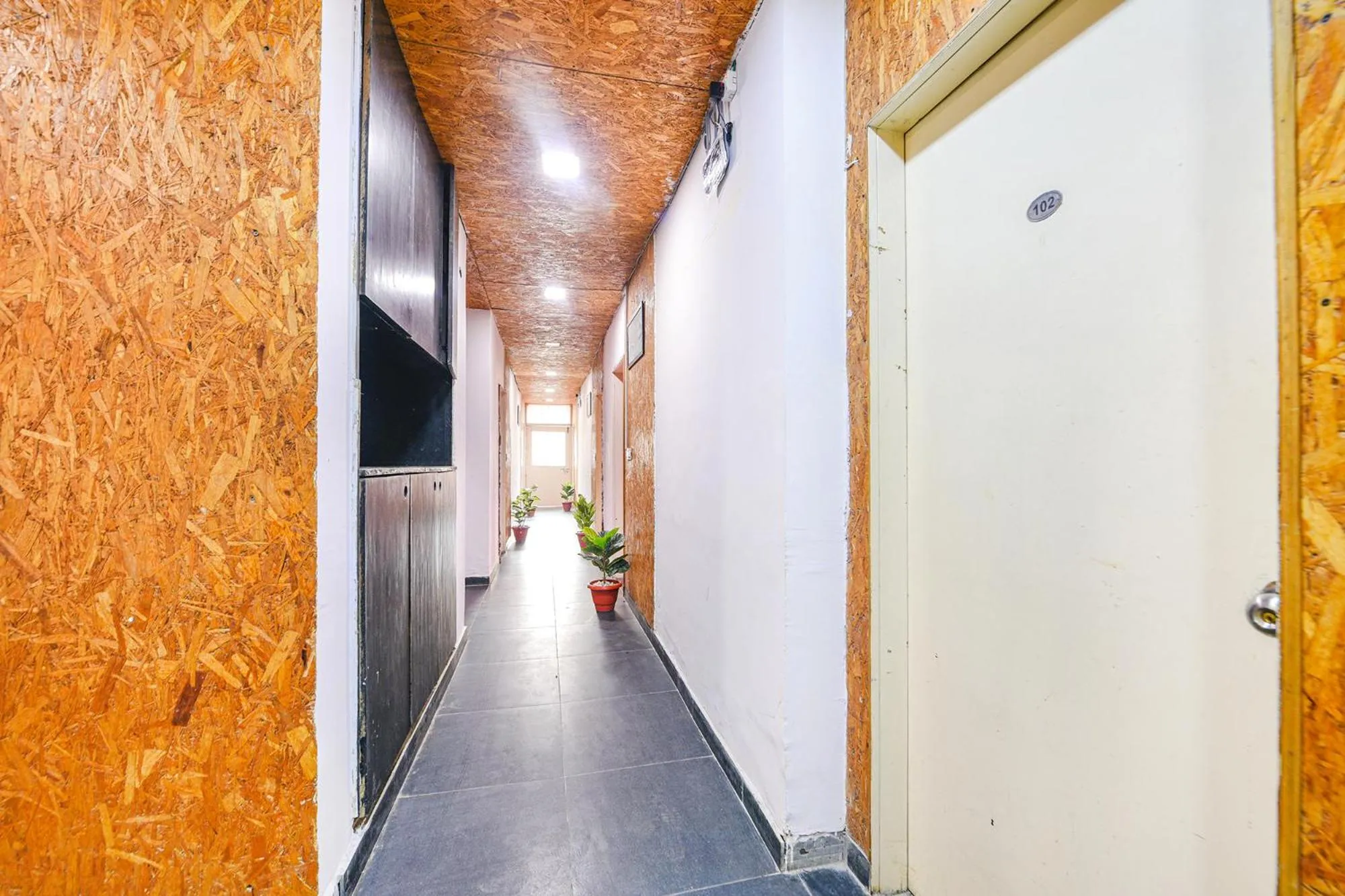 Lobby or reception in FabHotel Luxury Retreat