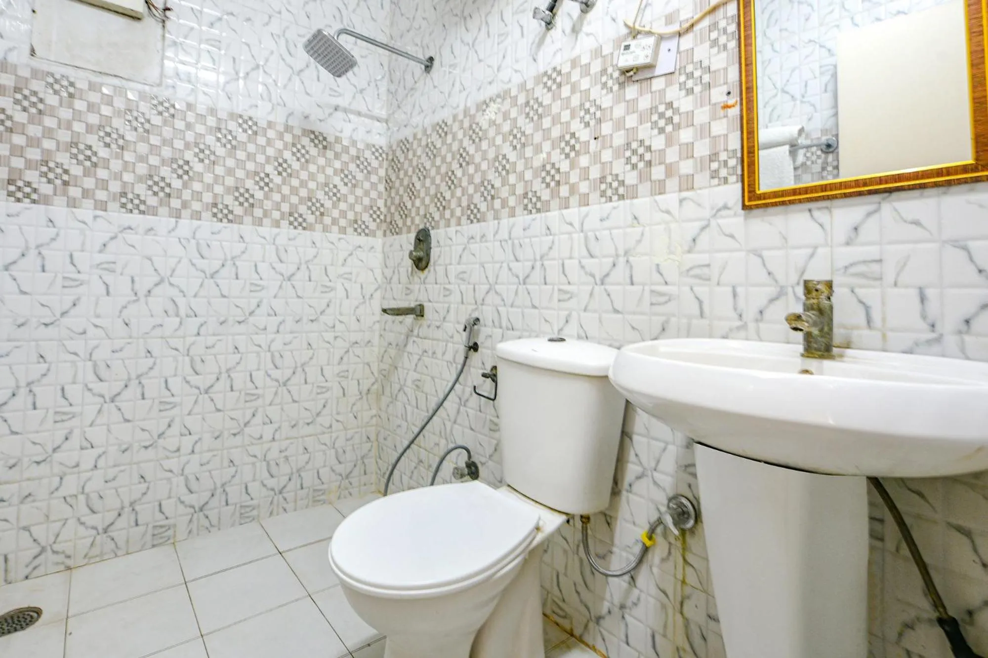 Bathroom in FabHotel Luxury Retreat