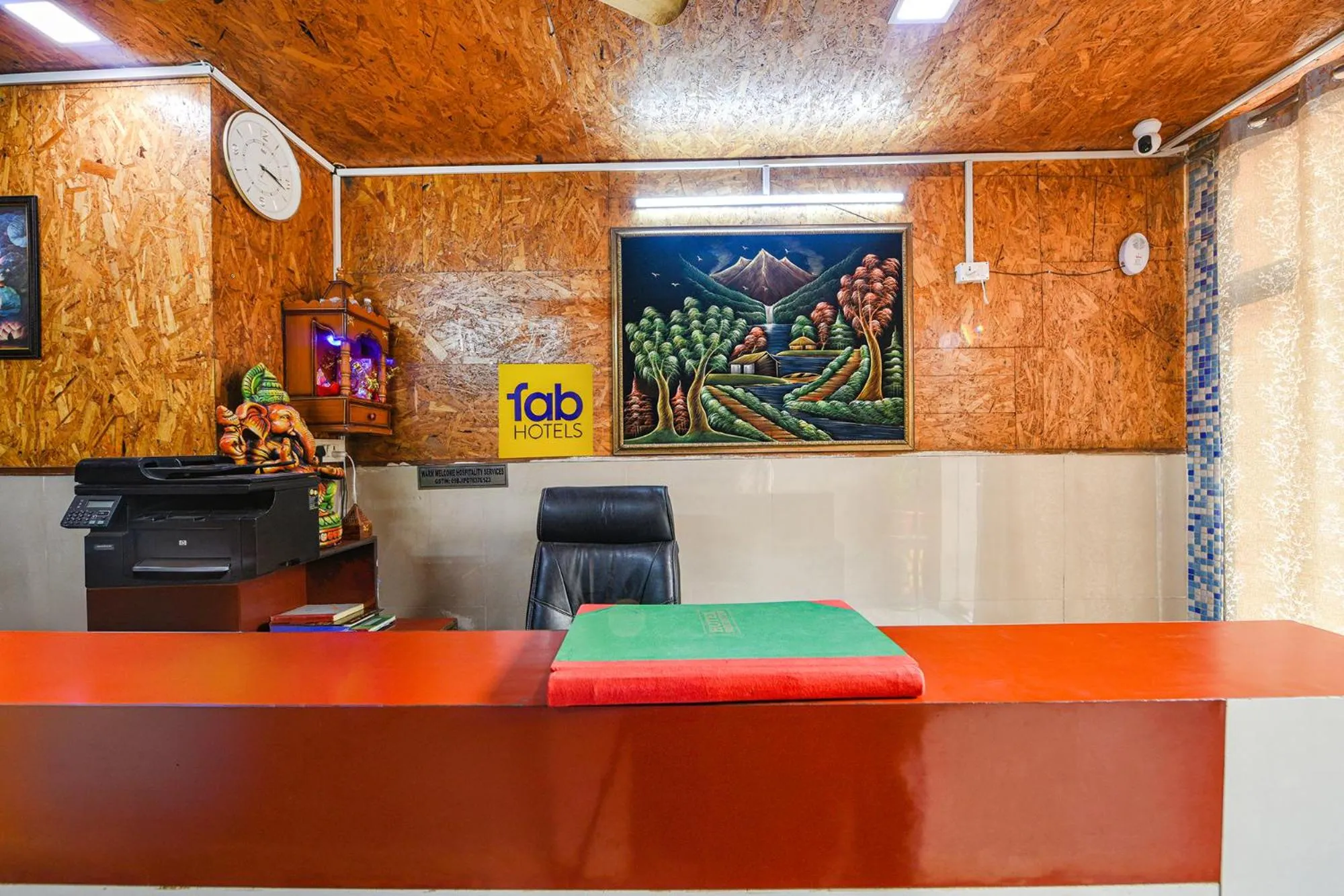 Lobby or reception in FabHotel Luxury Retreat