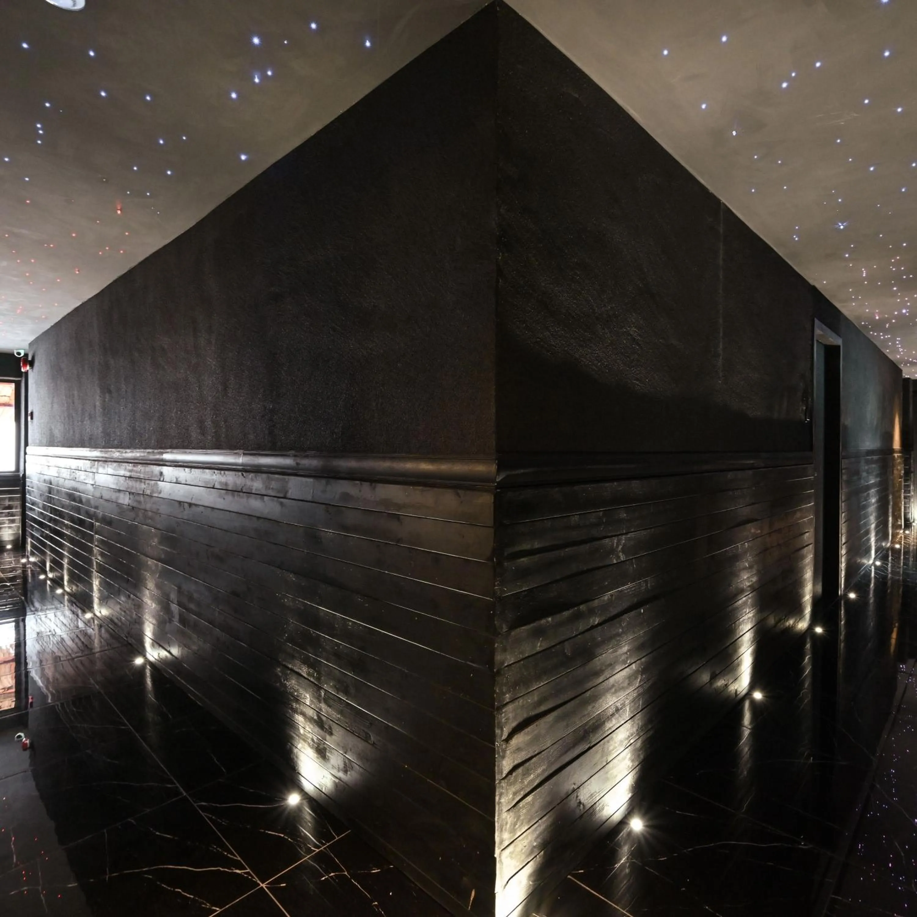 Facade/entrance in B Sarang Suite Hotel Kuala Lumpur