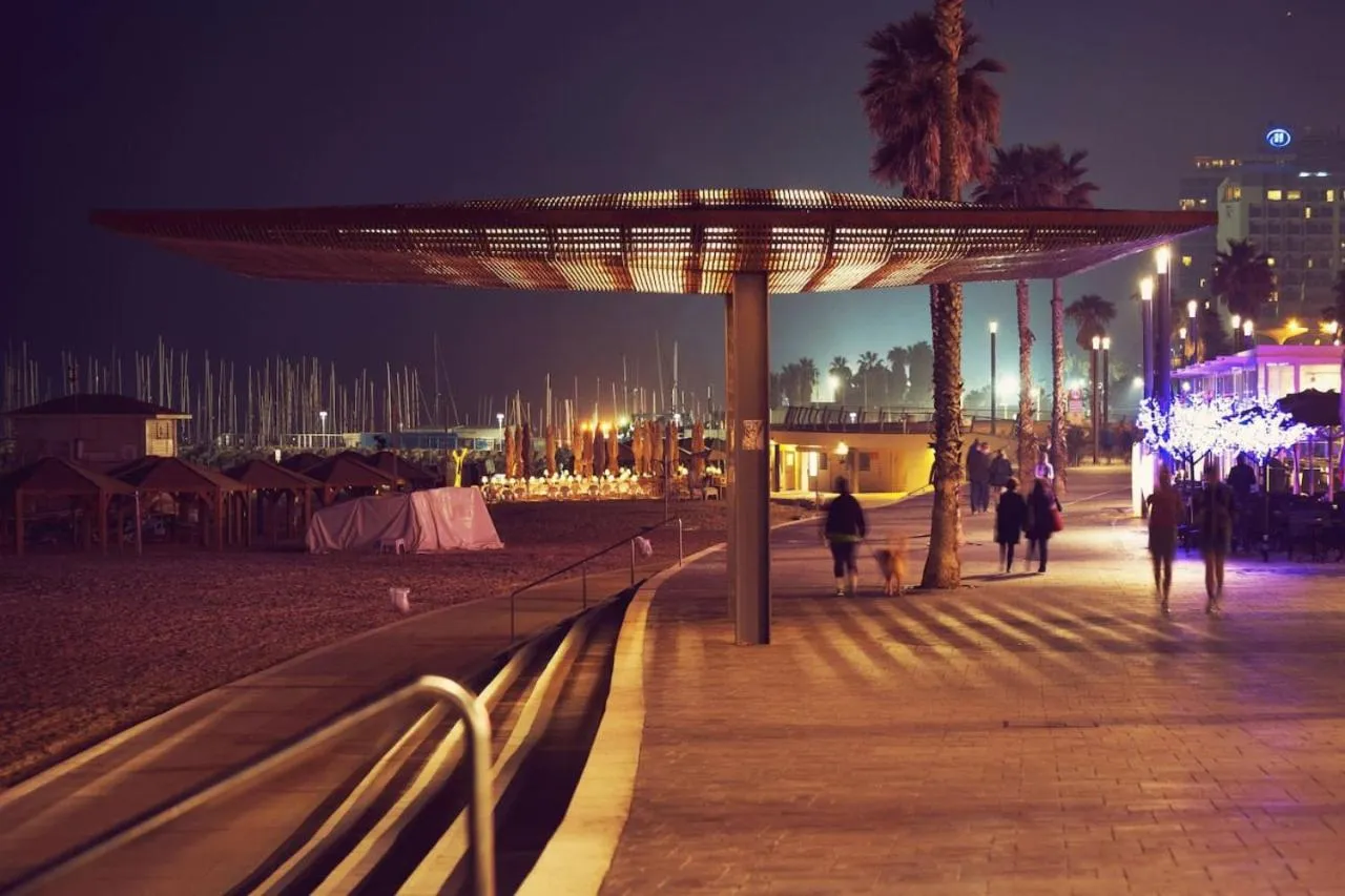 Other in Spacious Duplex with Terrace 3-min From the Beach