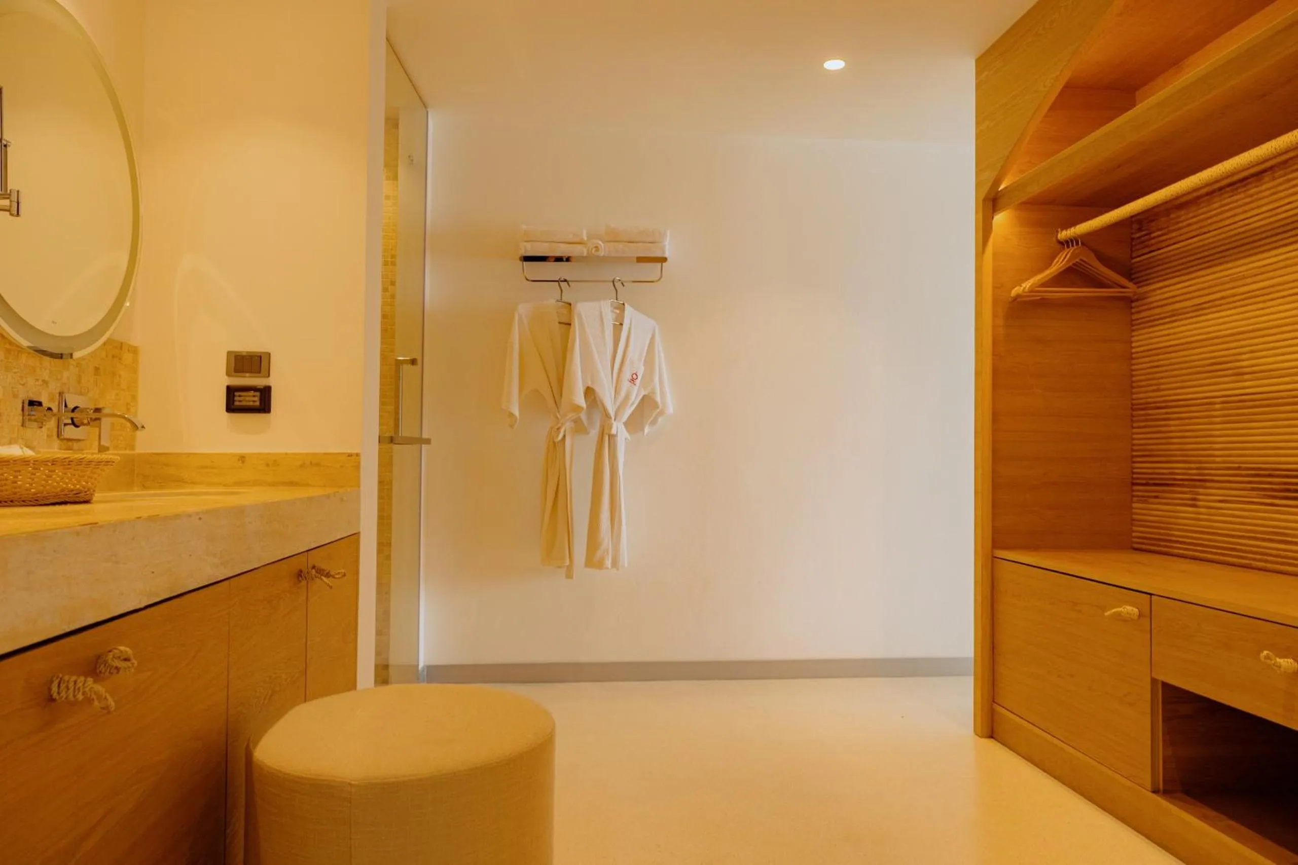 Bathroom in Elite Atoll Beachfront Hotel