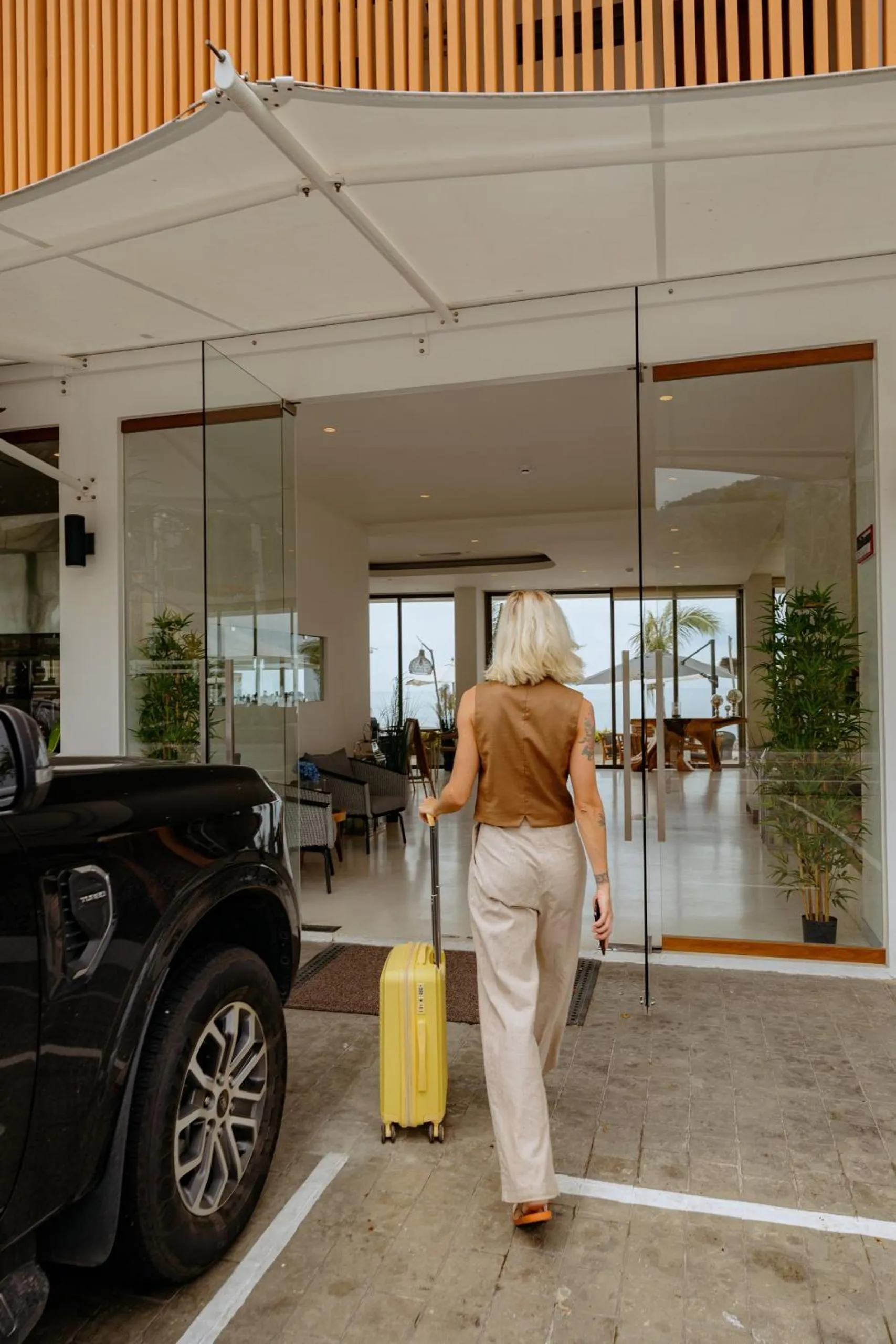 Facade/entrance in Elite Atoll Beachfront Hotel