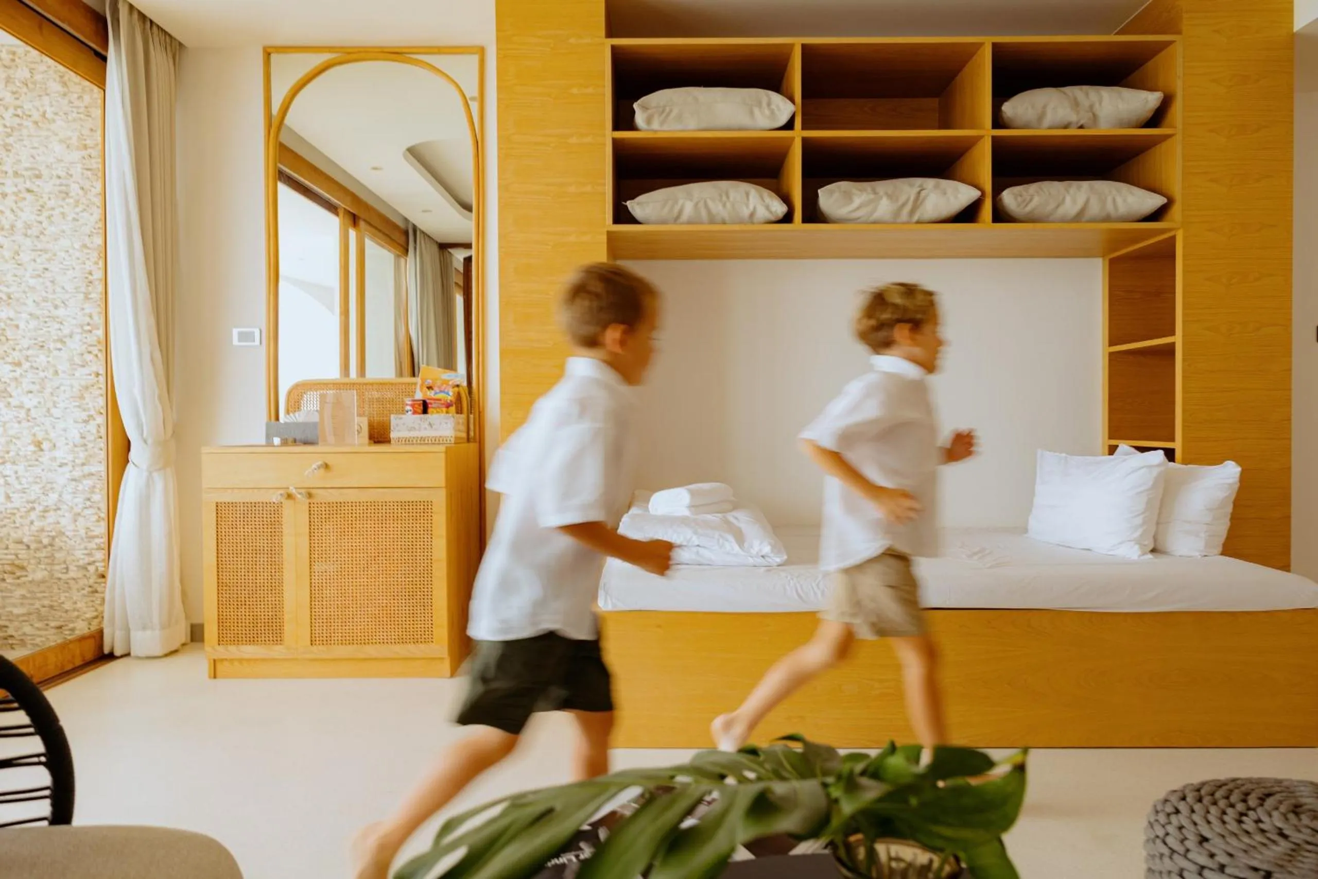 Bedroom, Bed in Elite Atoll Beachfront Hotel