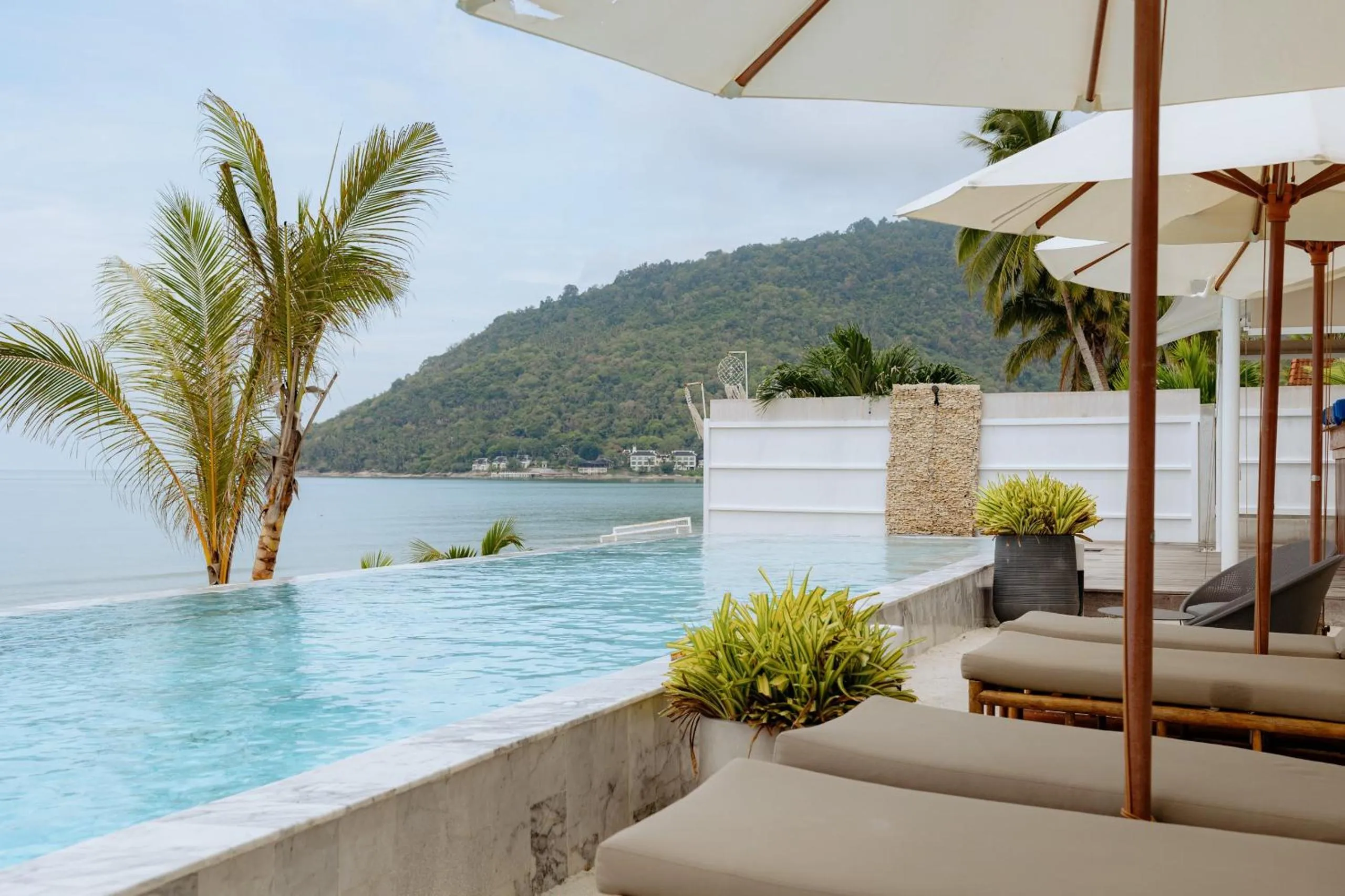 Sea view in Elite Atoll Beachfront Hotel