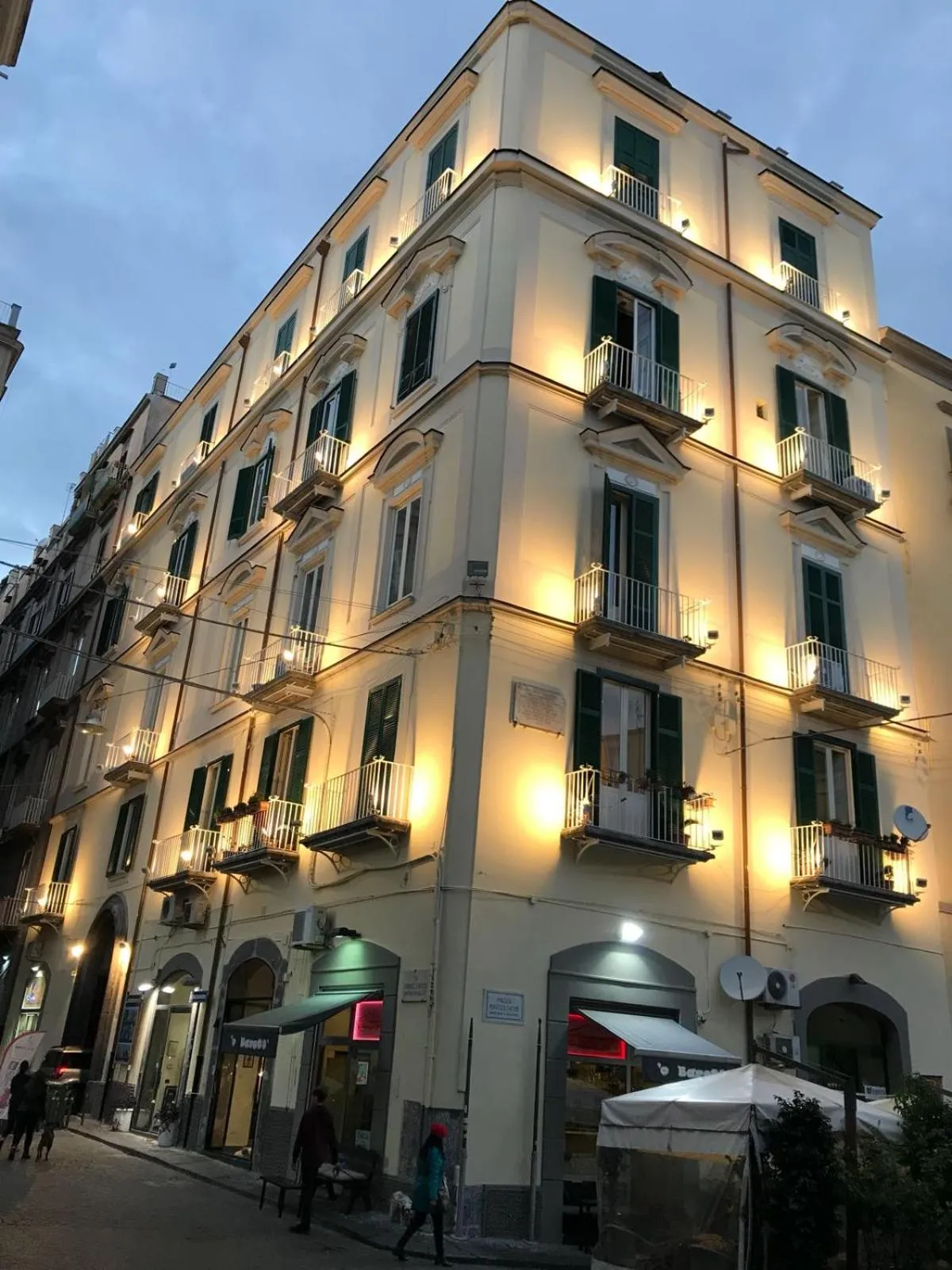 Property building in Dreaming of Naples