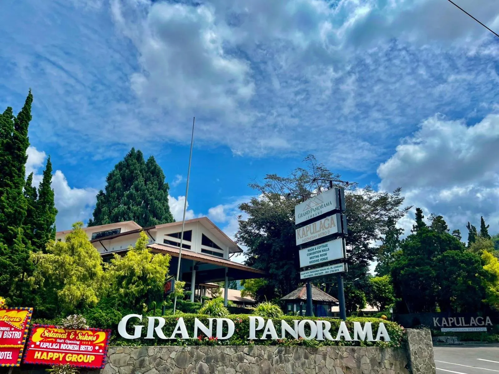 Property building in Hotel Grand Panorama Lembang