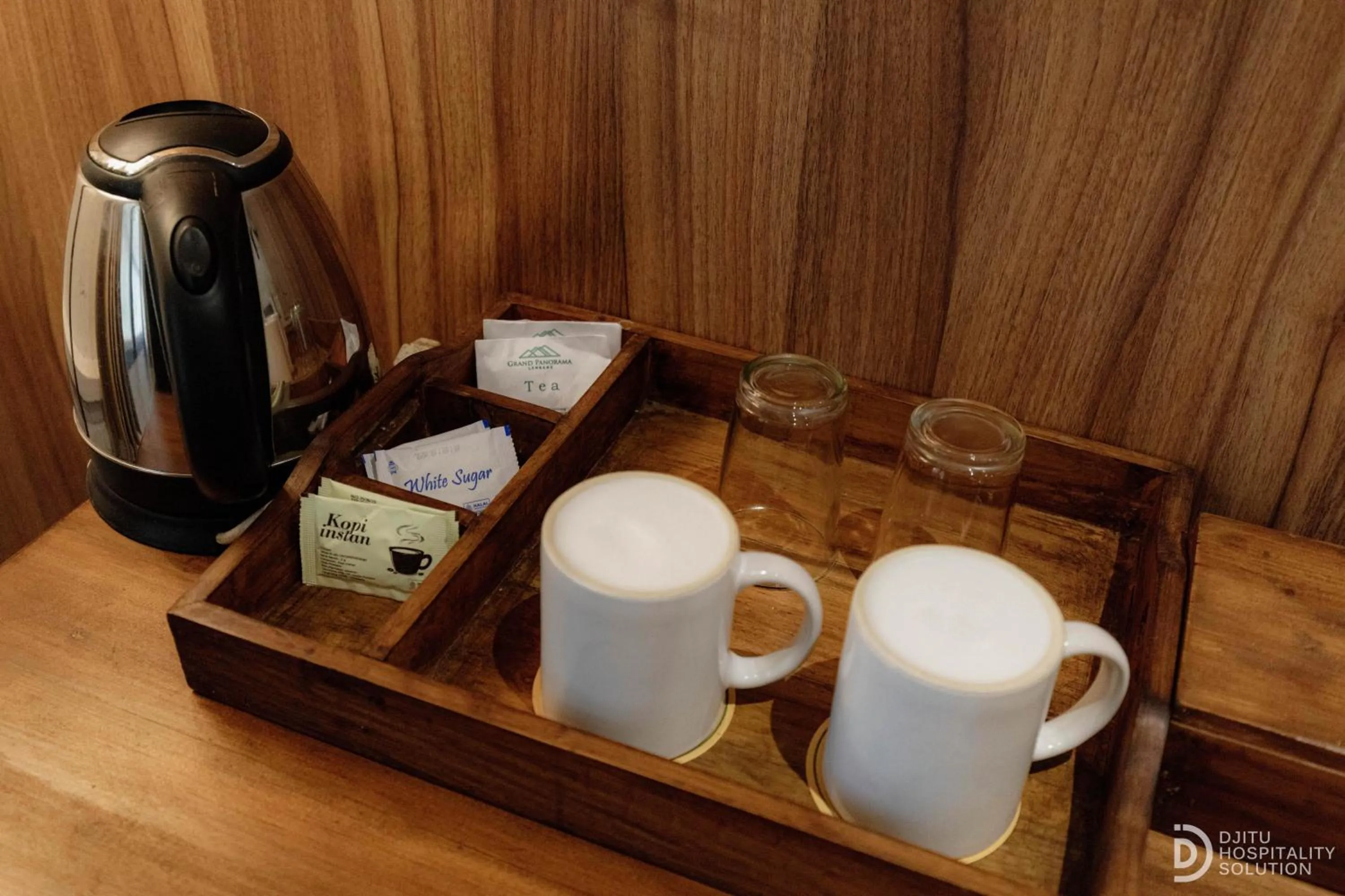 Coffee/tea facilities in Hotel Grand Panorama Lembang