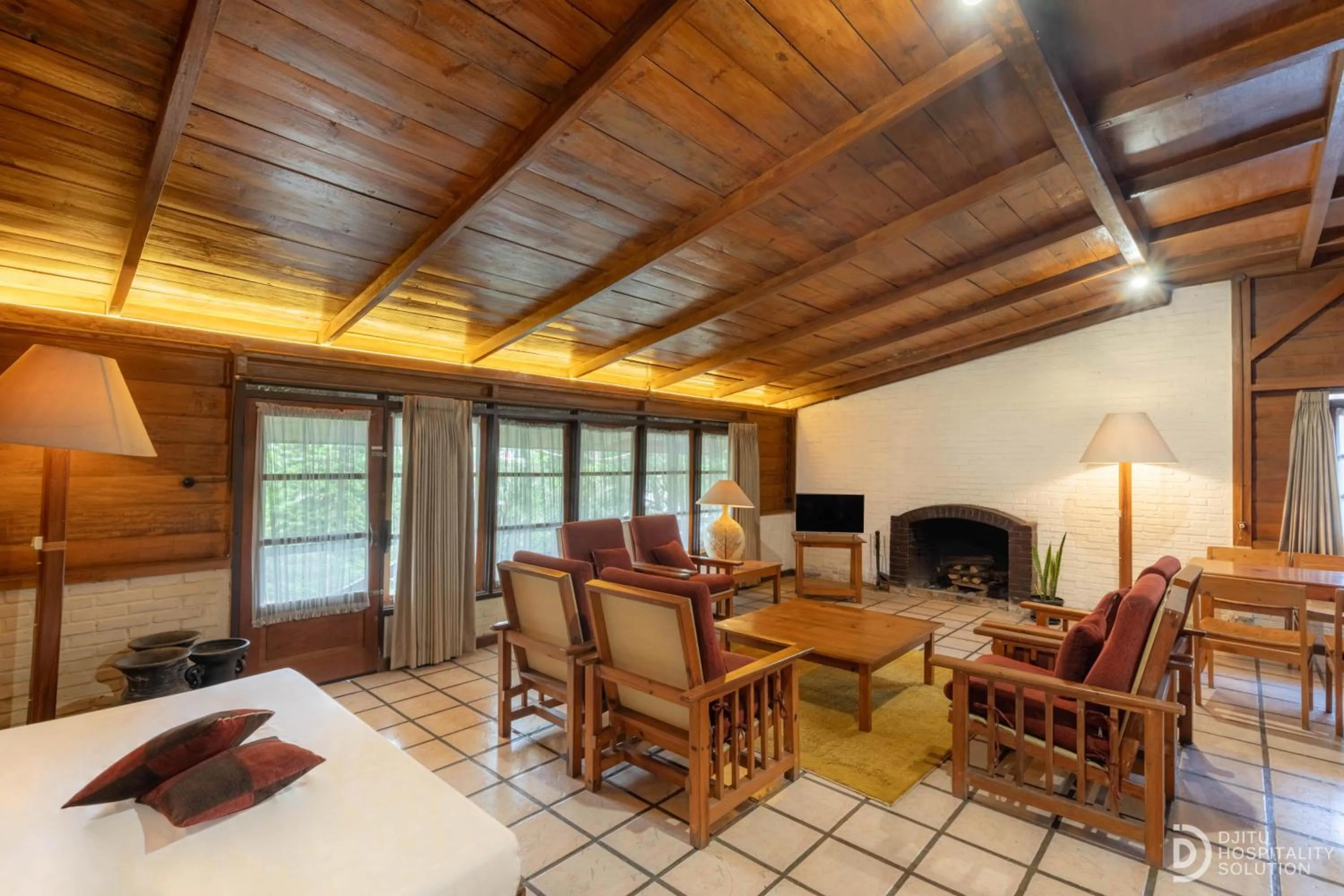 Living room in Hotel Grand Panorama Lembang