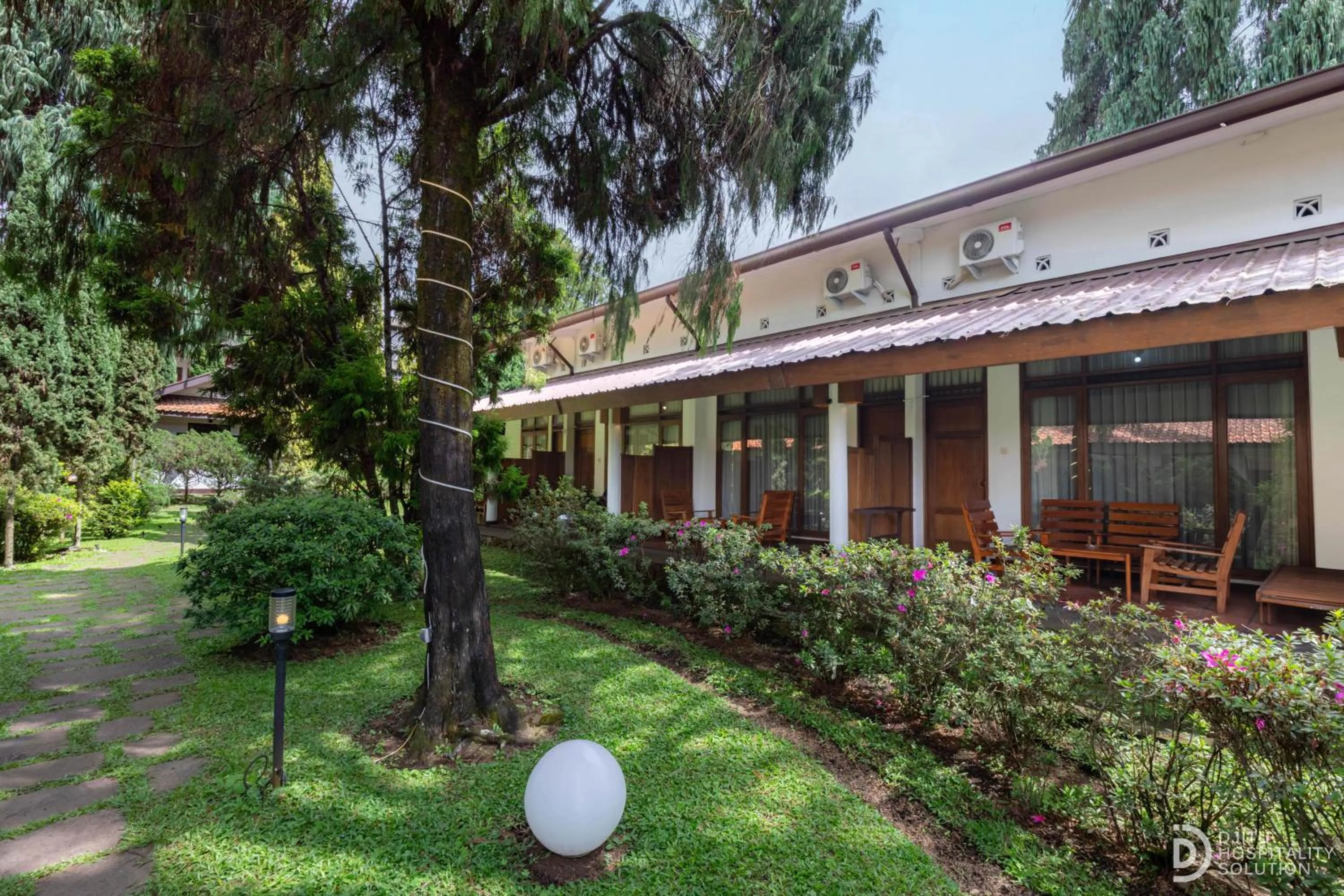 Garden in Hotel Grand Panorama Lembang