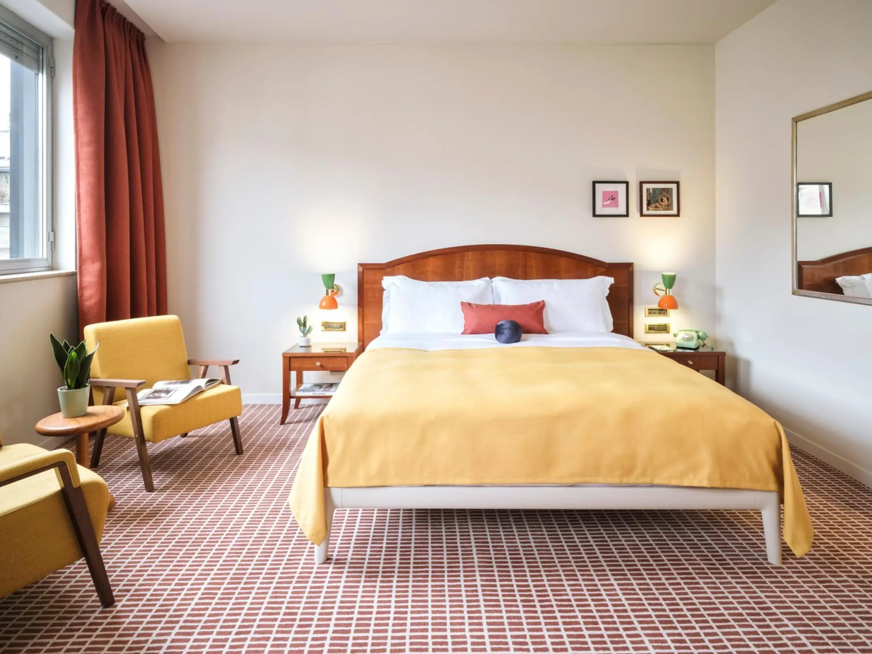 Large Double Room in Max Brown Hotel Missori, part of Sircle Collection Large Double Room in Max Brown Hotel Missori, part of Sircle Collection