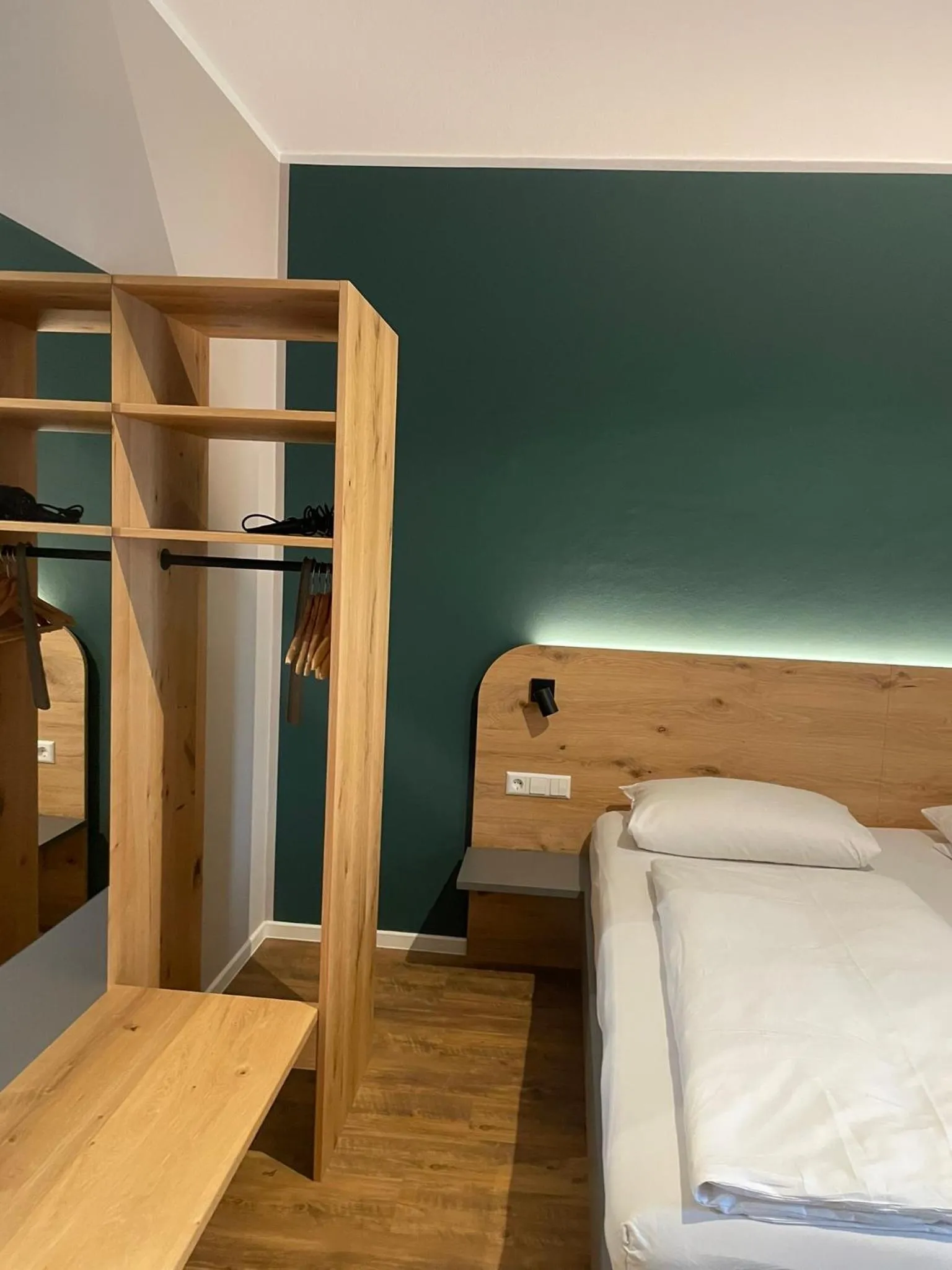 wardrobe, Bed in Landhaus Rössle