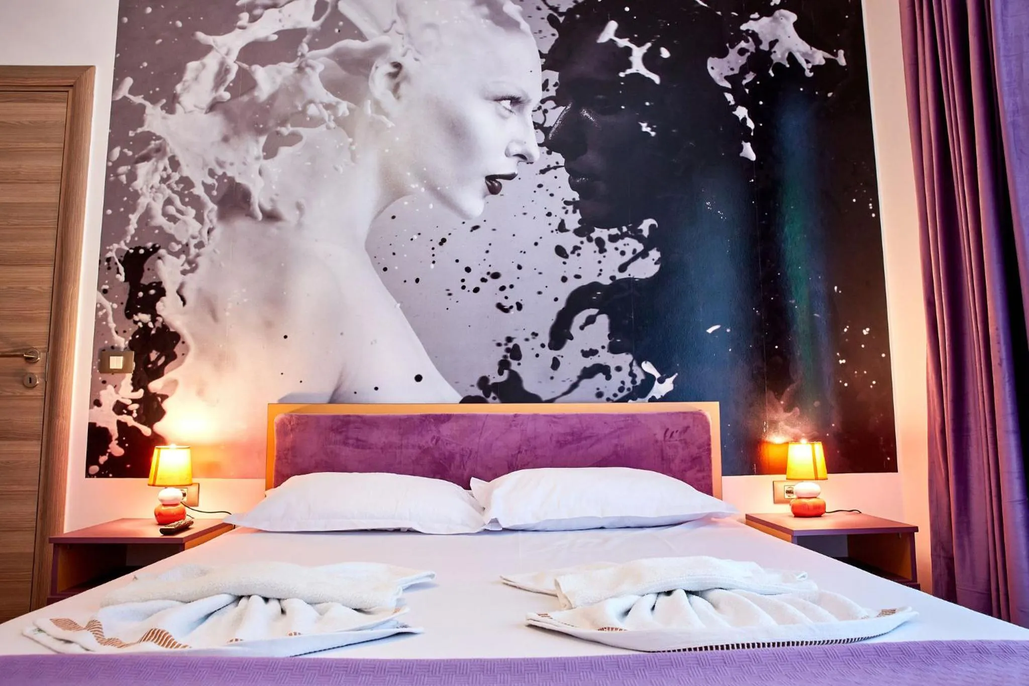 Bed in Luxuri by Alz