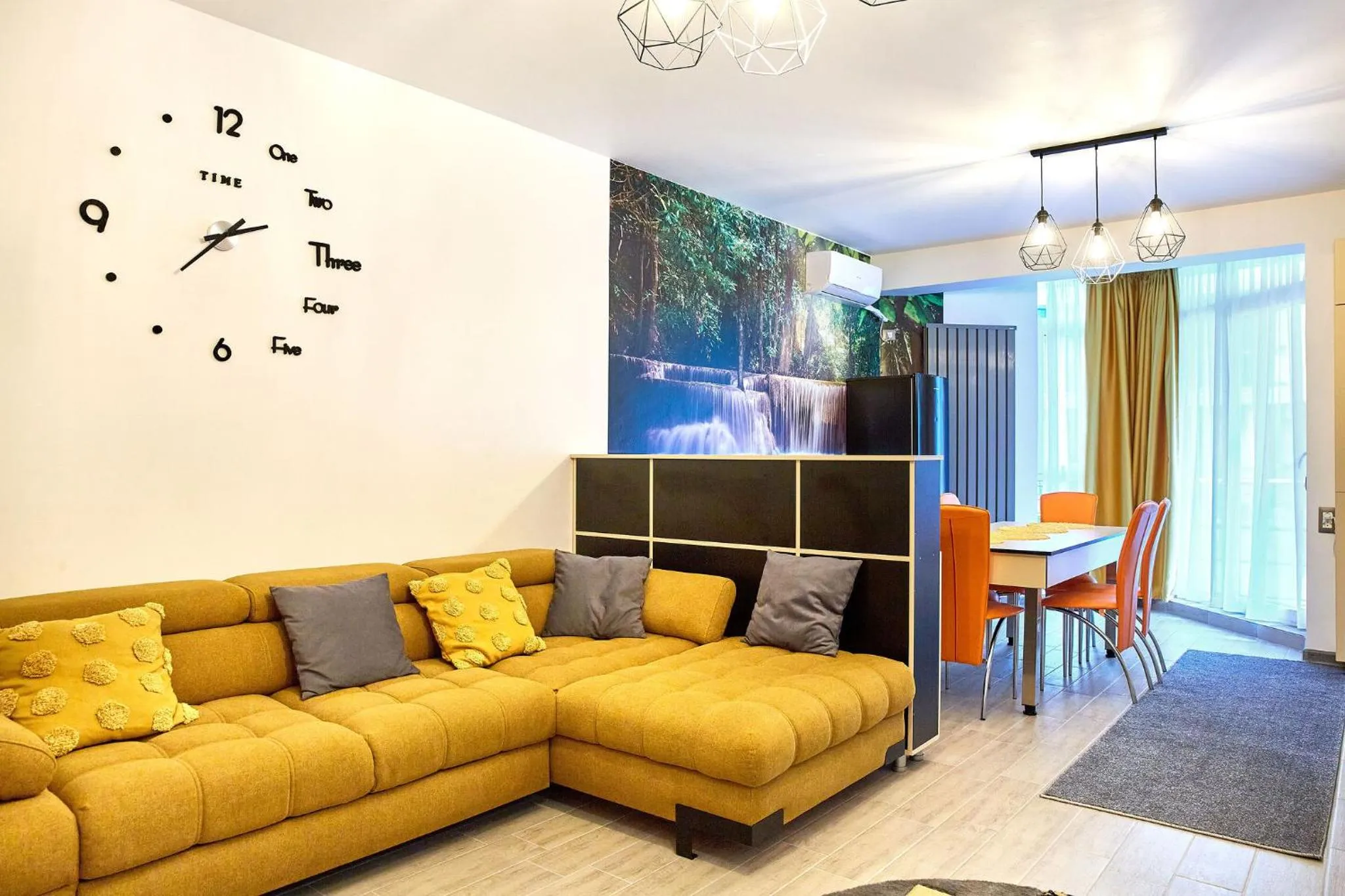 TV and multimedia in Luxuri by Alz