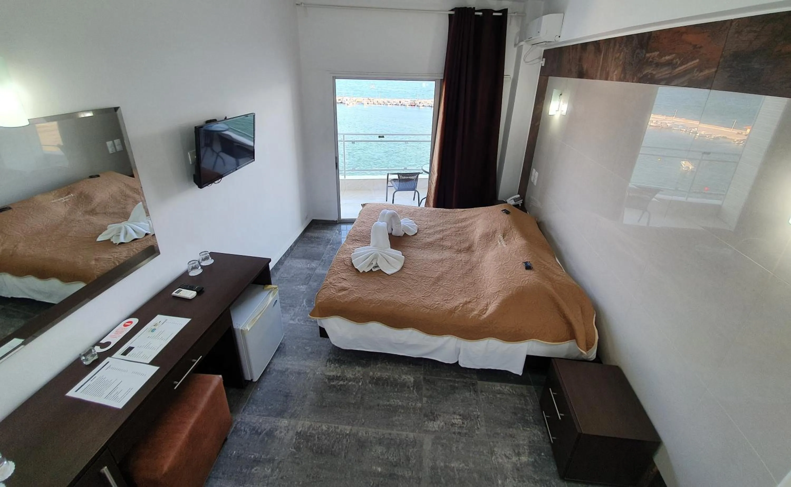 Photo of the whole room, Bed in Porto Evia Boutique Hotel