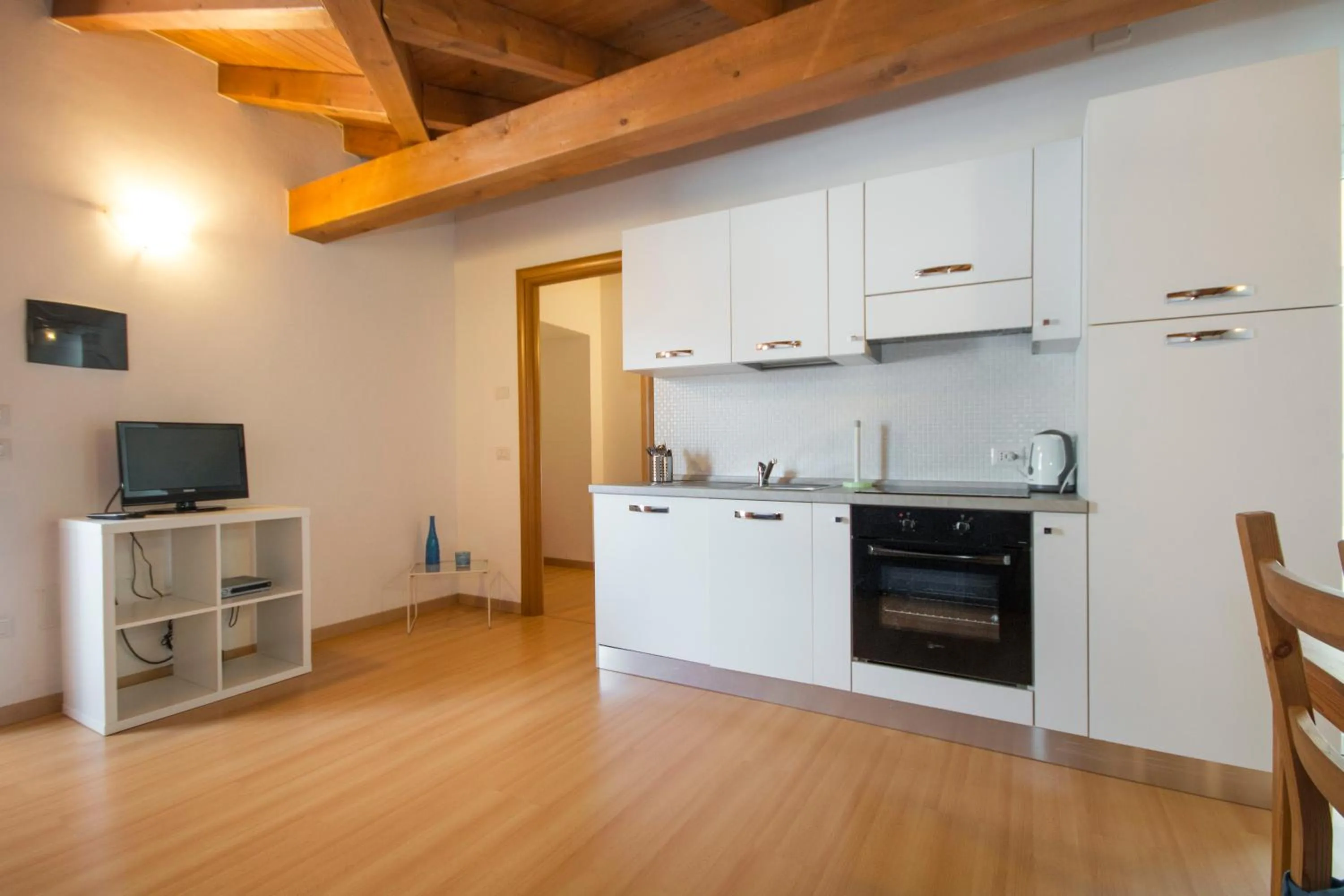 TV and multimedia in Lakeside Holiday Resort