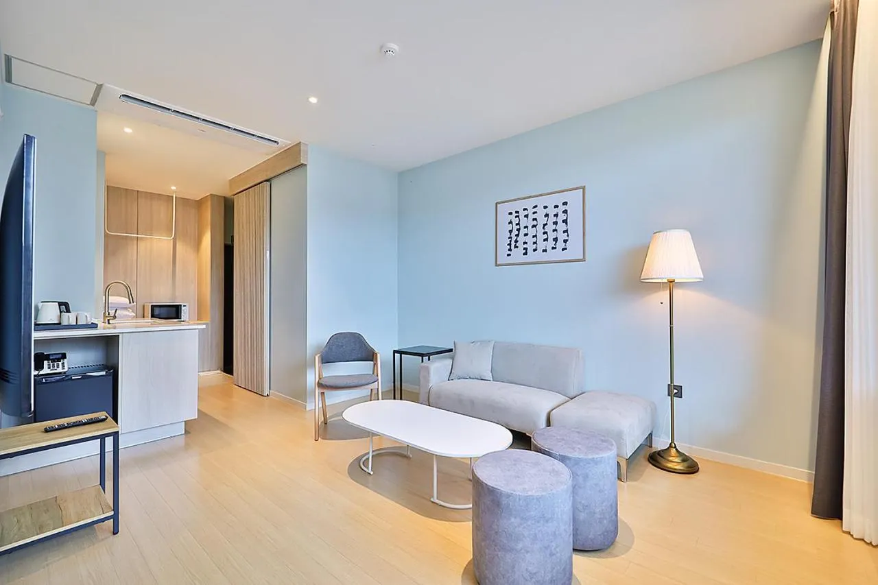 Browndot Signature Hotel