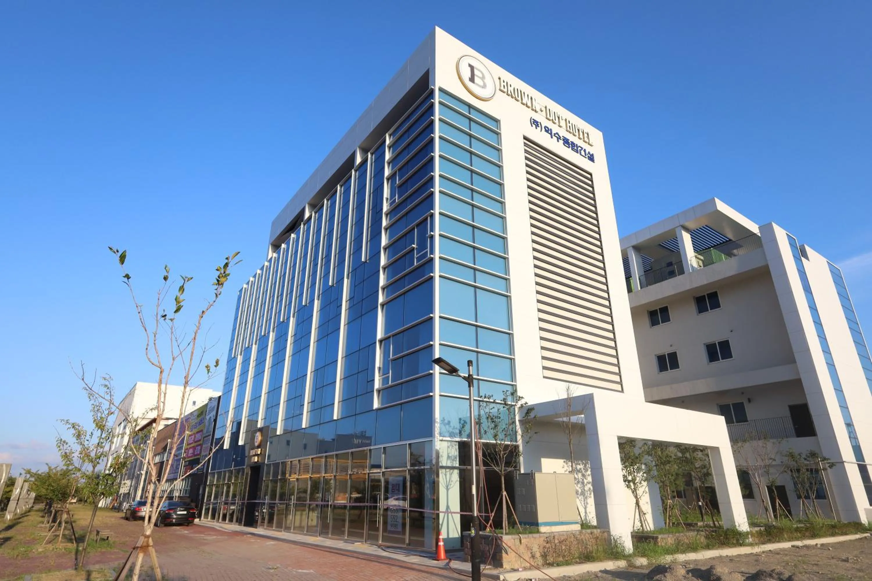 Browndot Signature Hotel