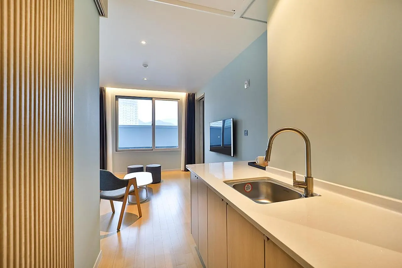 Browndot Signature Hotel