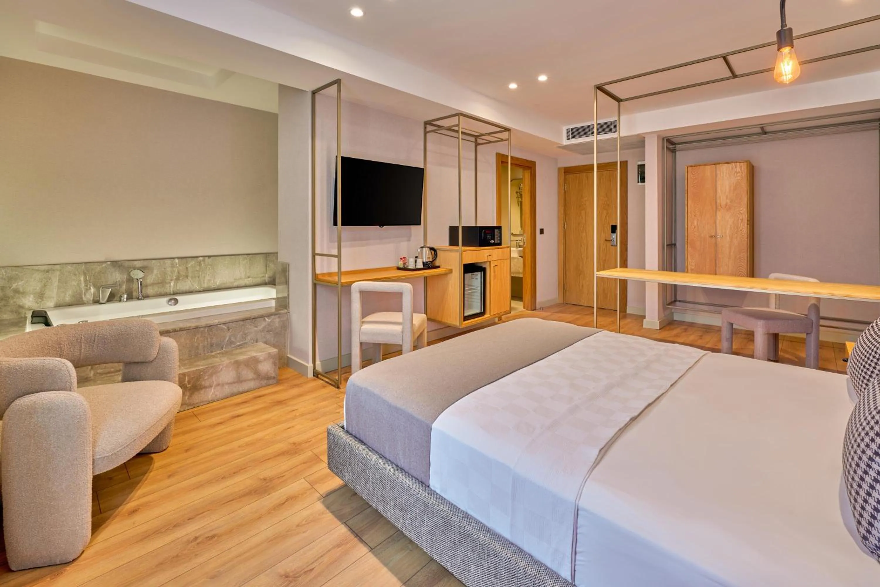 Bed in La Maja Hotel