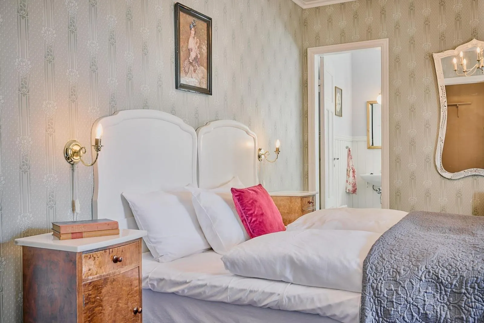 Bedroom, Bed in Visnes Hotel Stryn