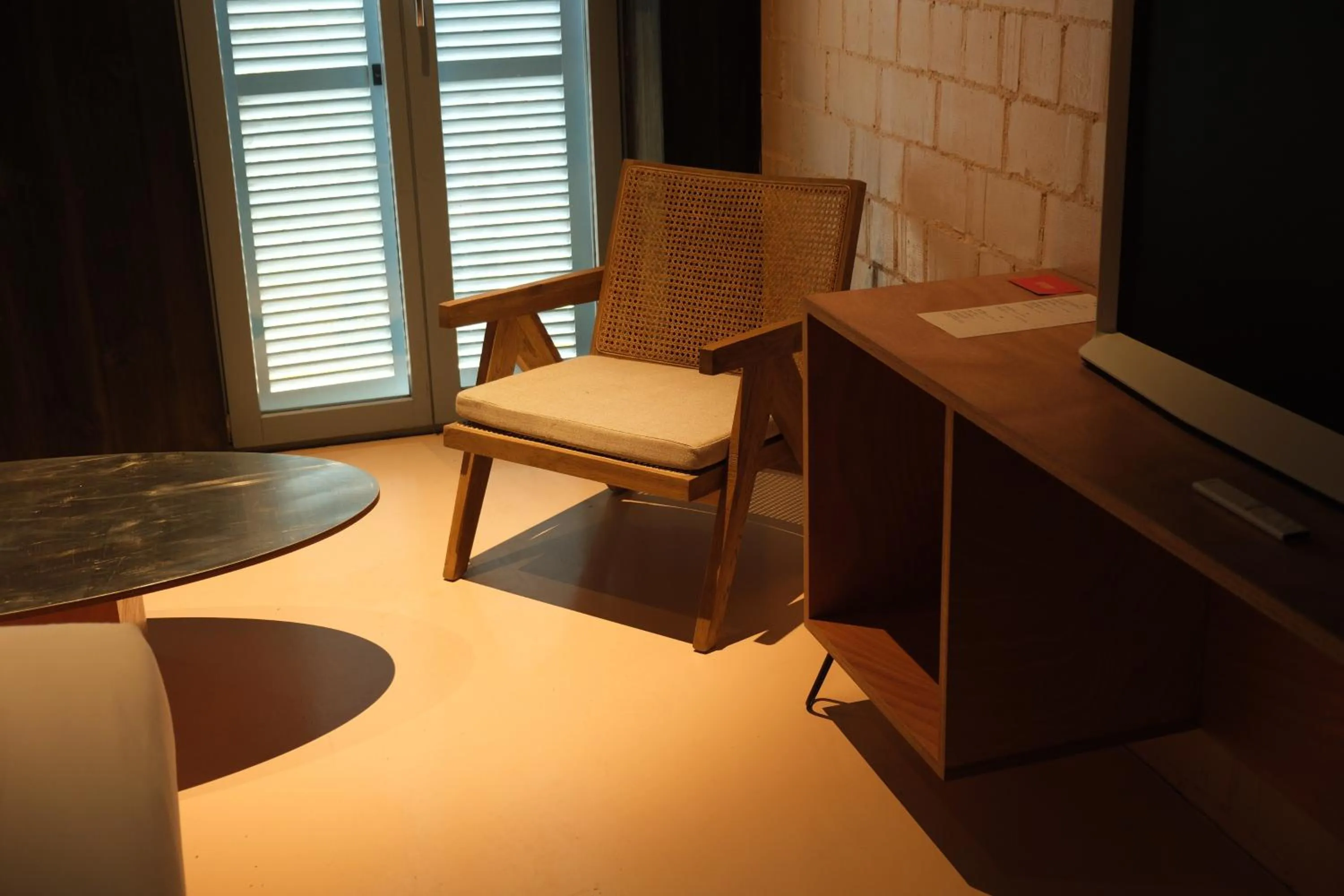 TV and multimedia in Rooms Hotel Batumi