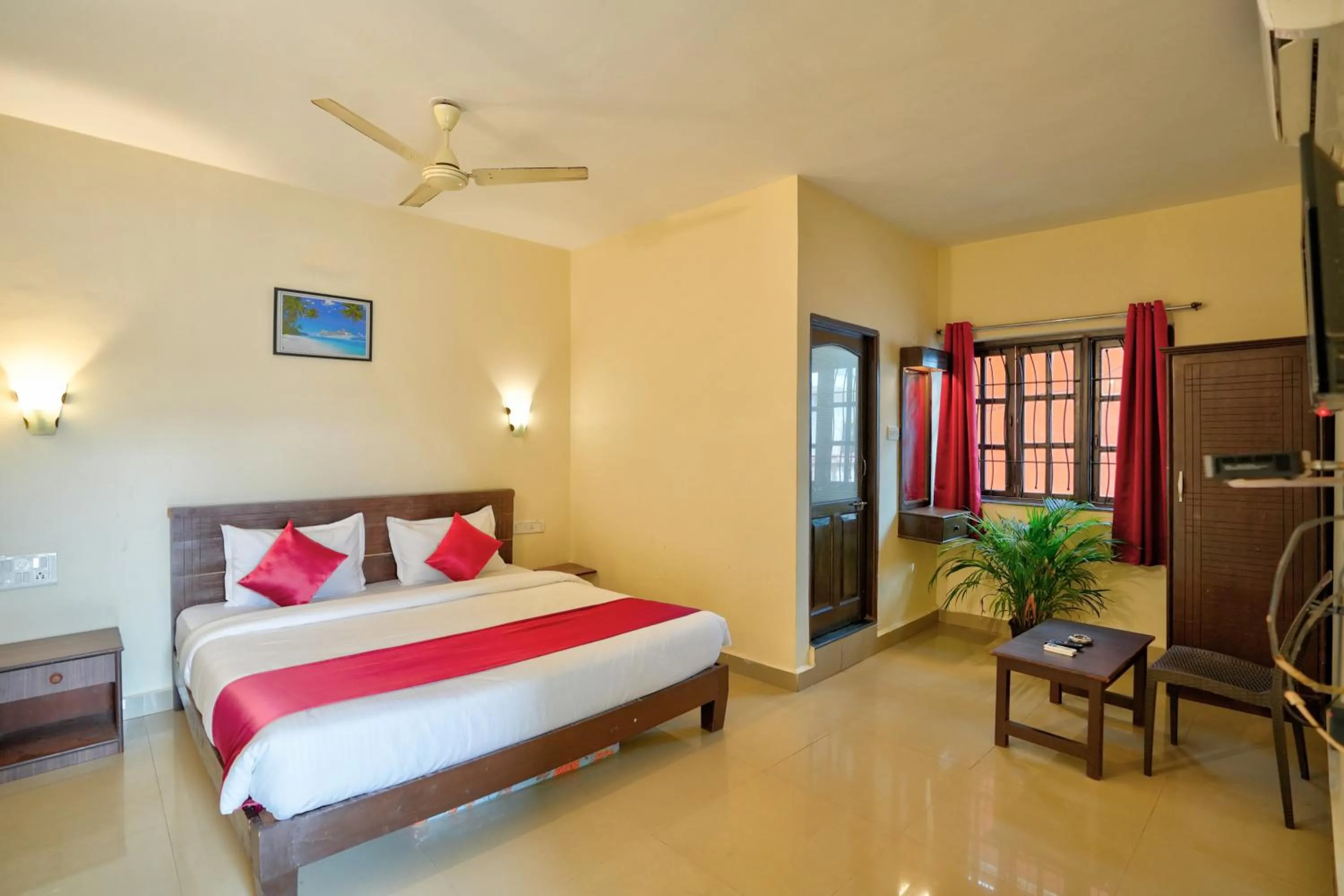 Bedroom, Bed in Hotel Salty Waves Baga