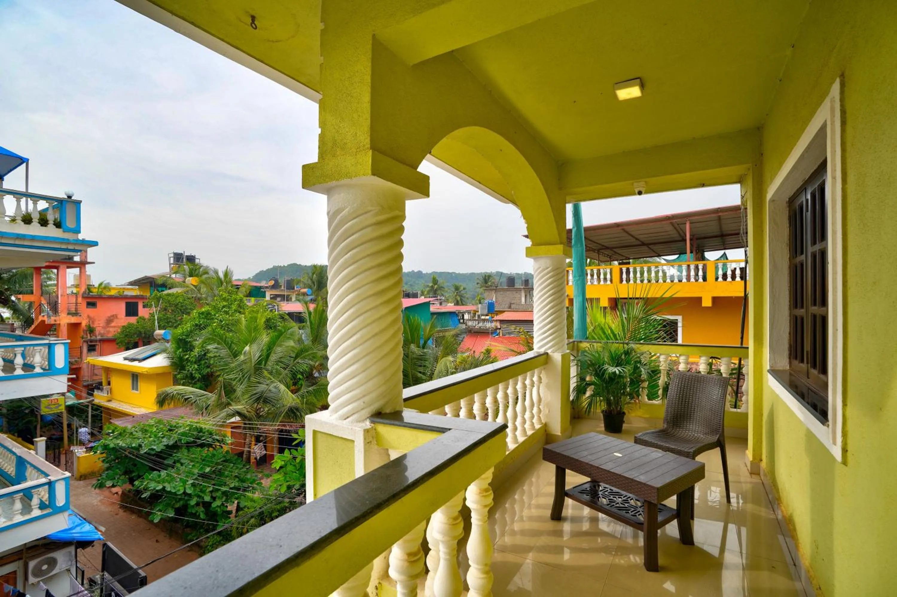 Seating area in Hotel Salty Waves Baga