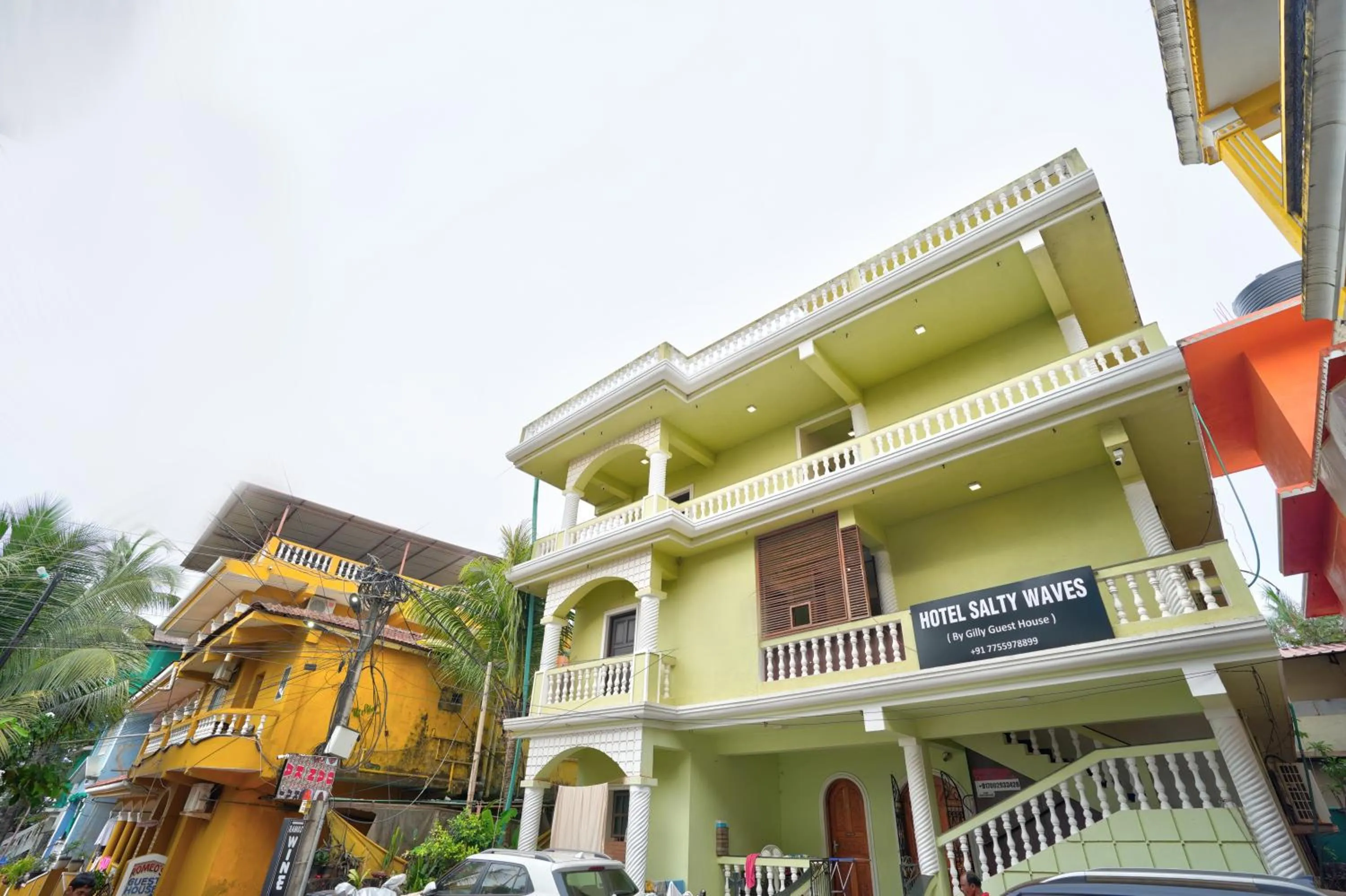 Property building in Hotel Salty Waves Baga