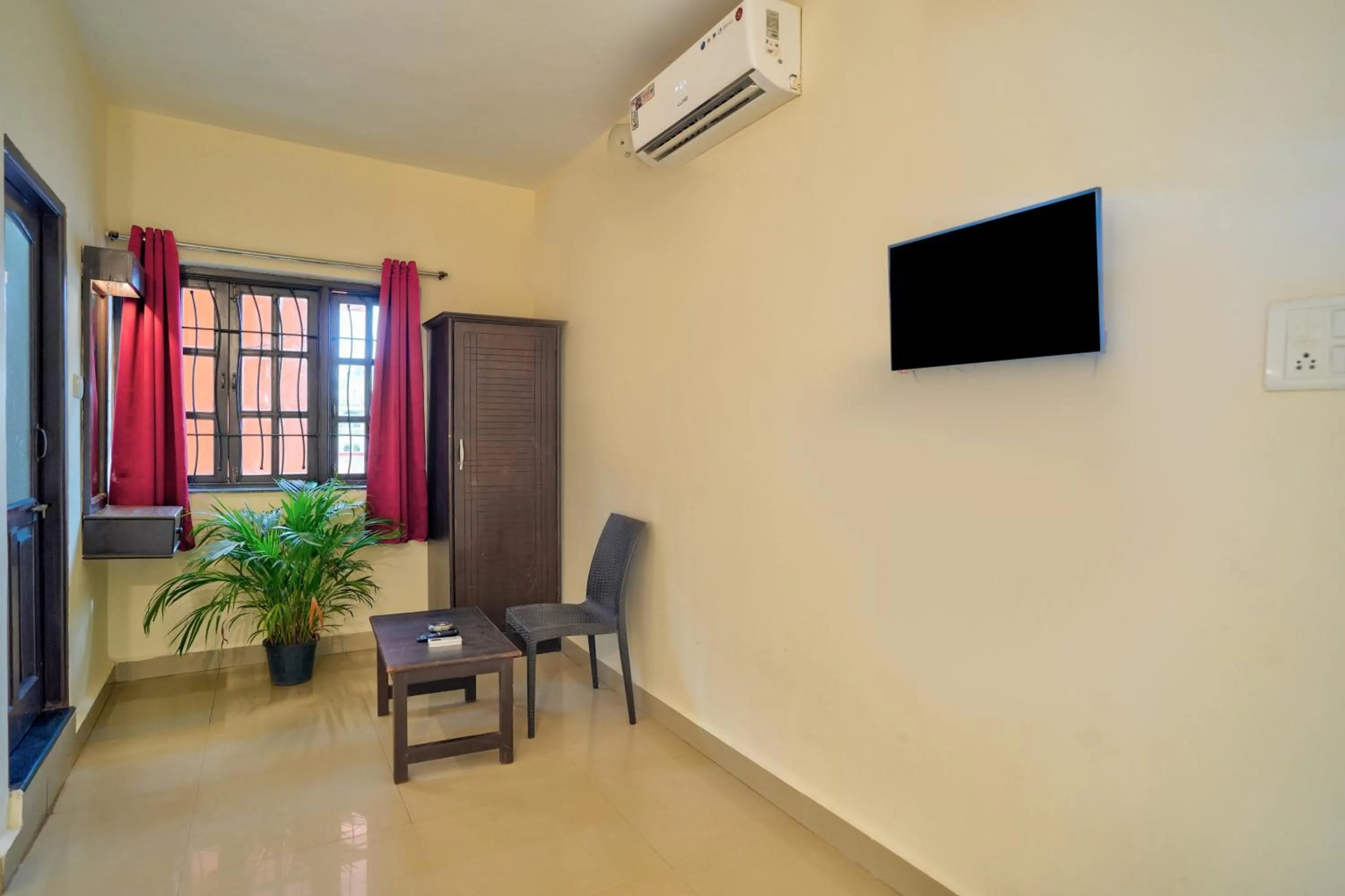 Bedroom in Hotel Salty Waves Baga