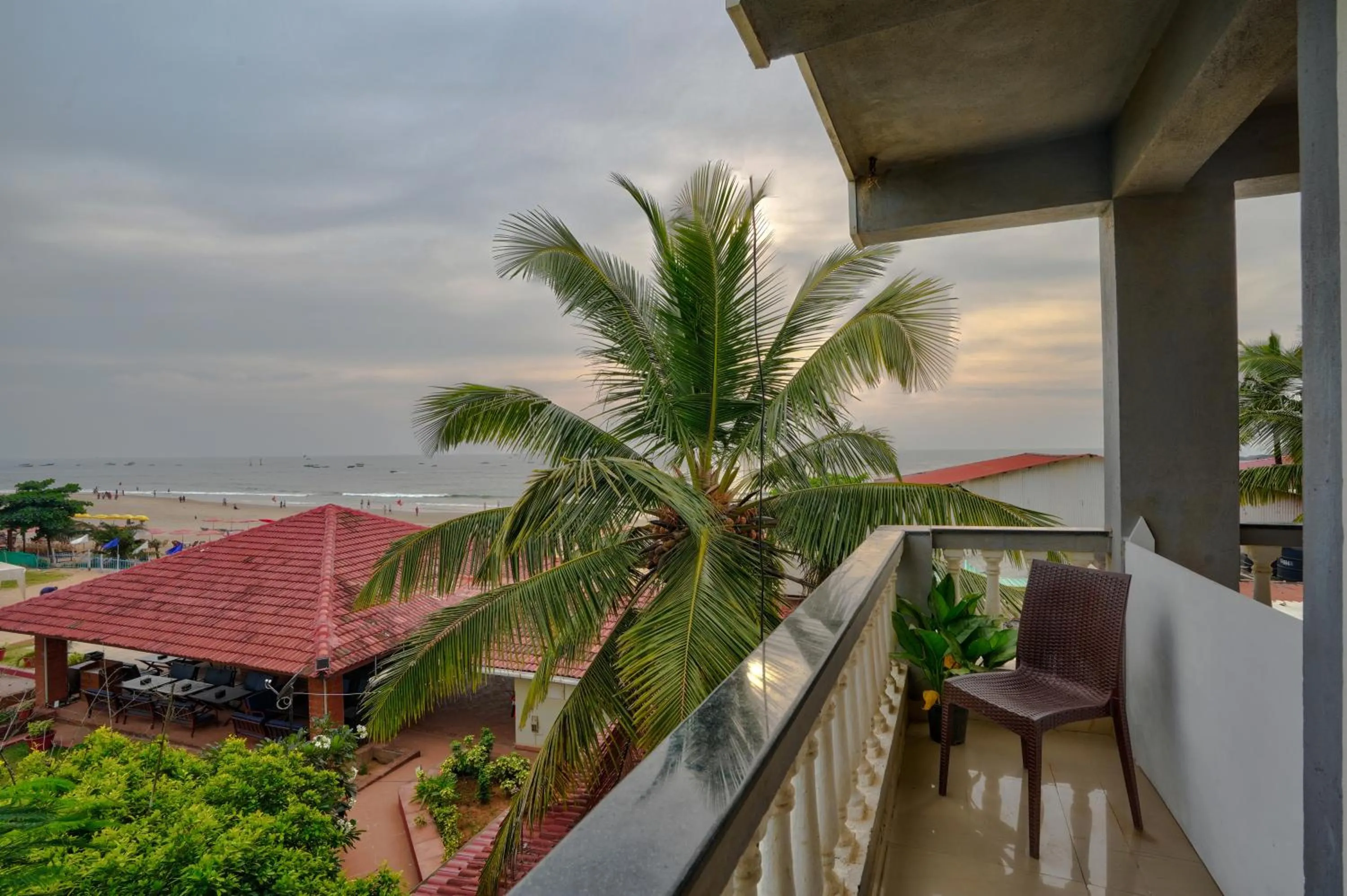 Balcony/Terrace in Hotel Salty Waves Baga