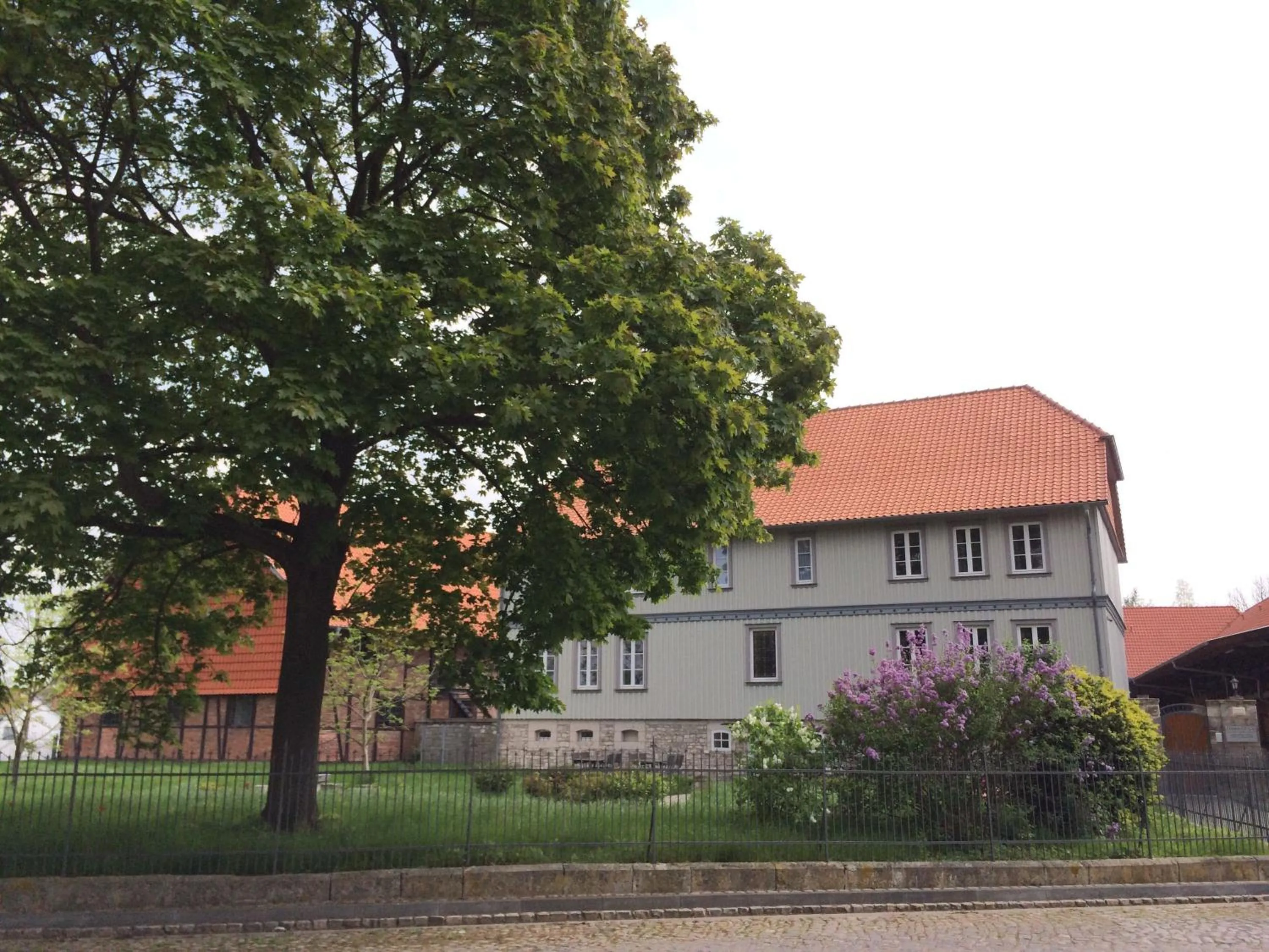 Facade/entrance in Hotel Garni Demmel & Cie