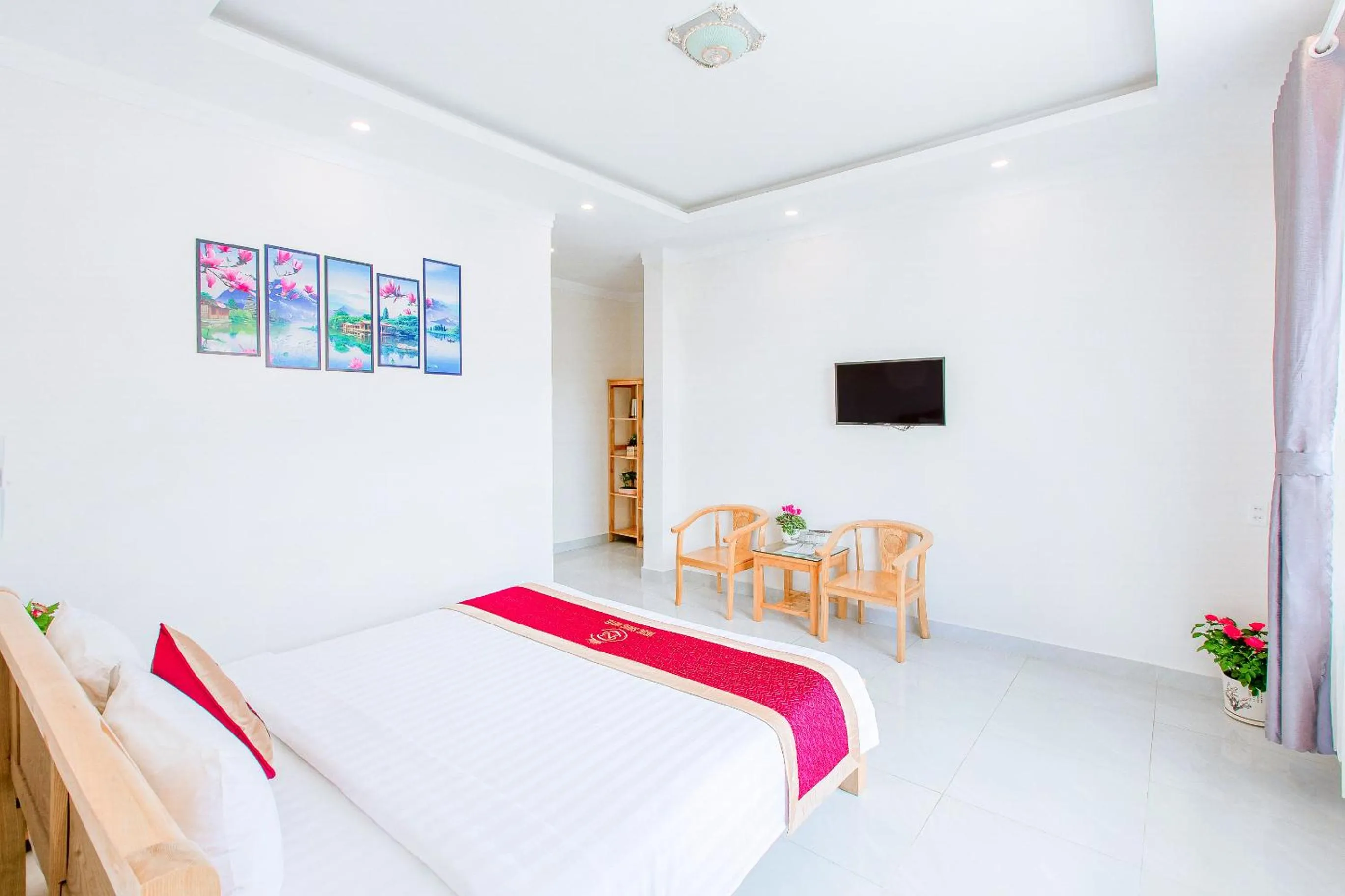 TV and multimedia, Bed in Ngọc Sang 3 Hotel