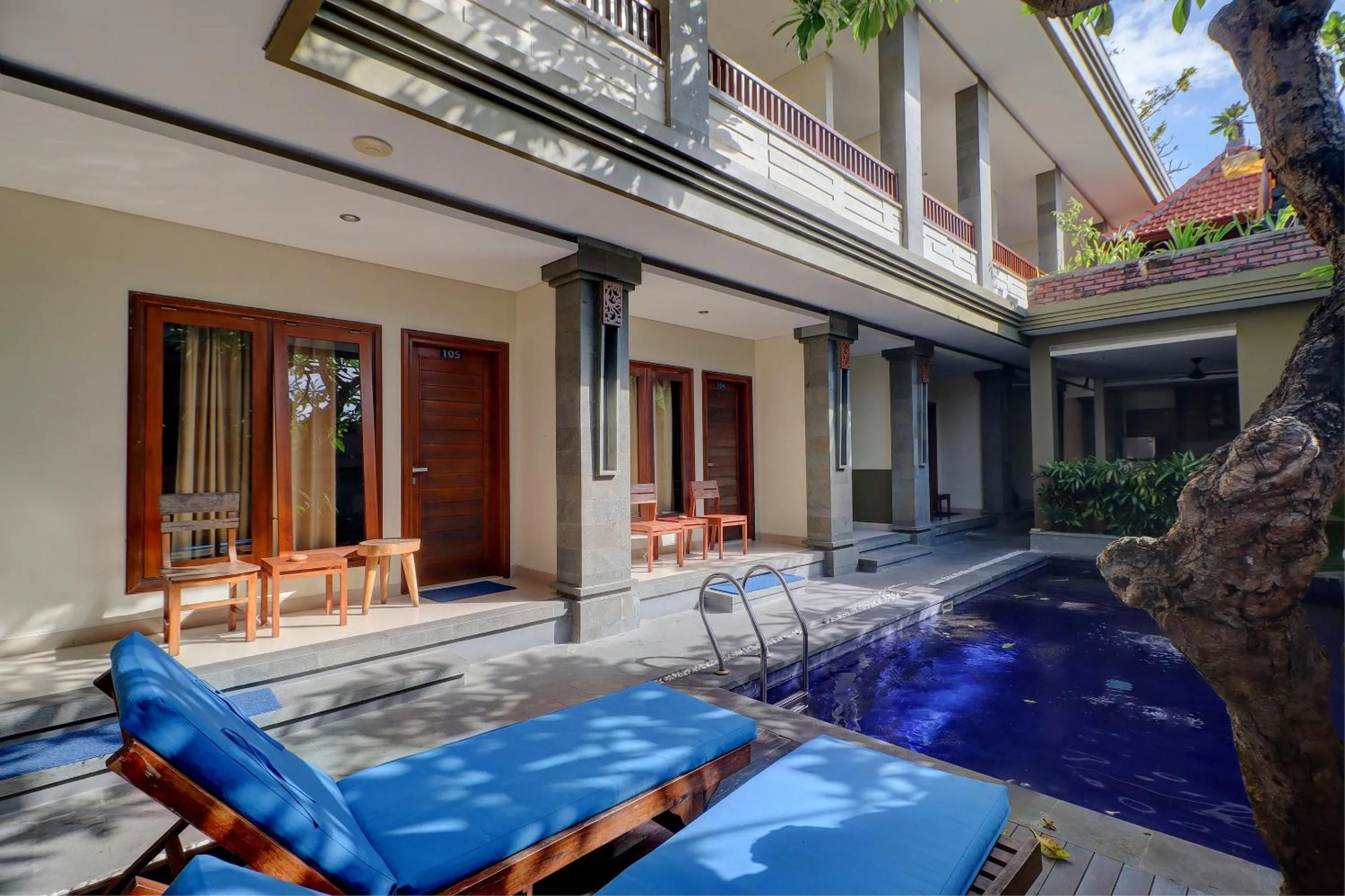 Lobby or reception in OYO Life 92852 Singgah Hotel Legian