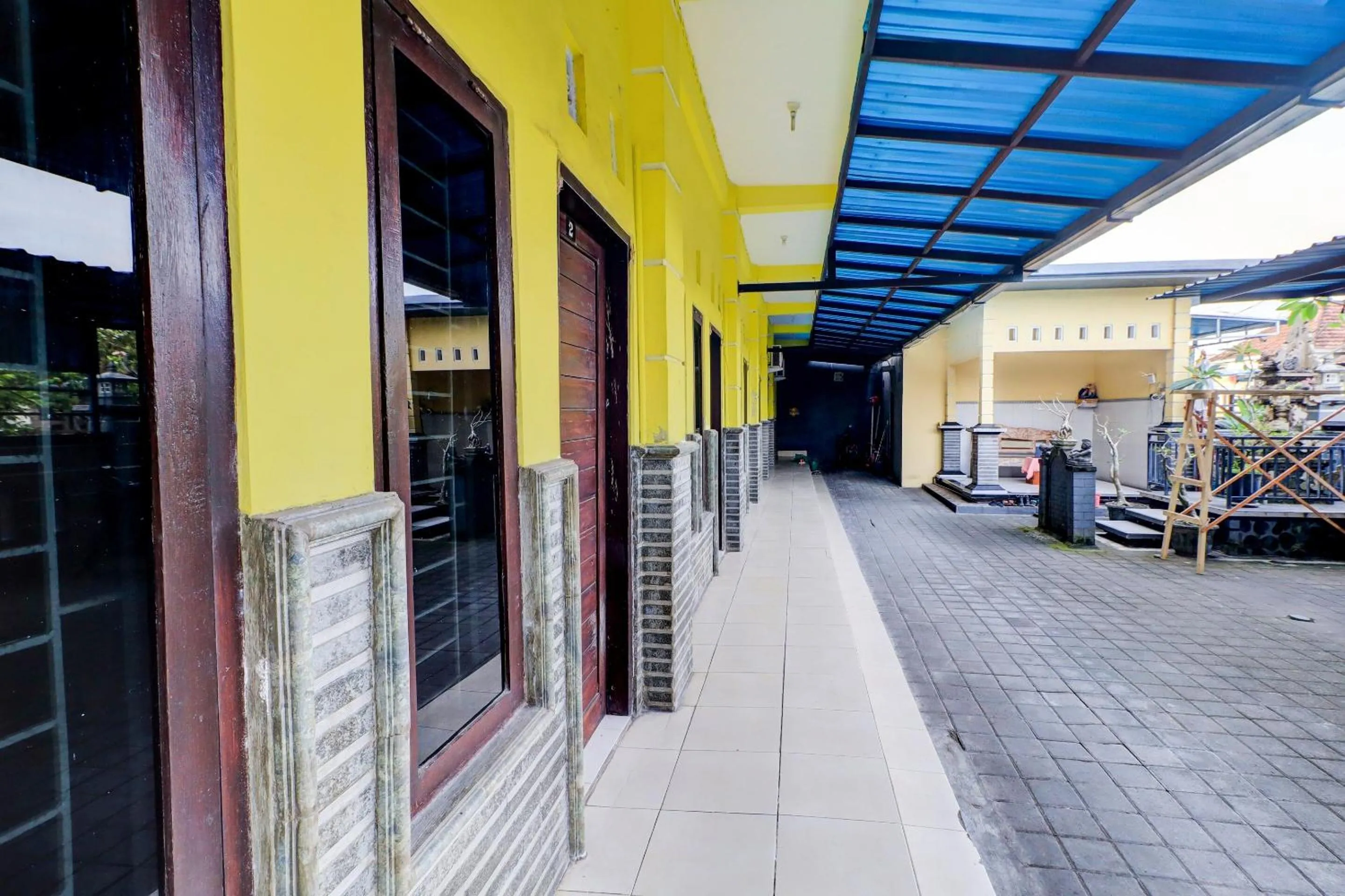 Lobby or reception in OYO Life 92841 Kos 88