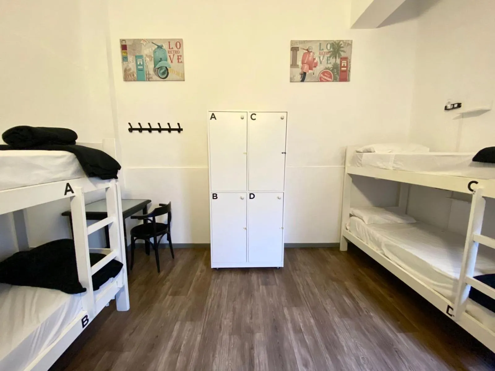 Bedroom, Bed in PH Palermo Hostel