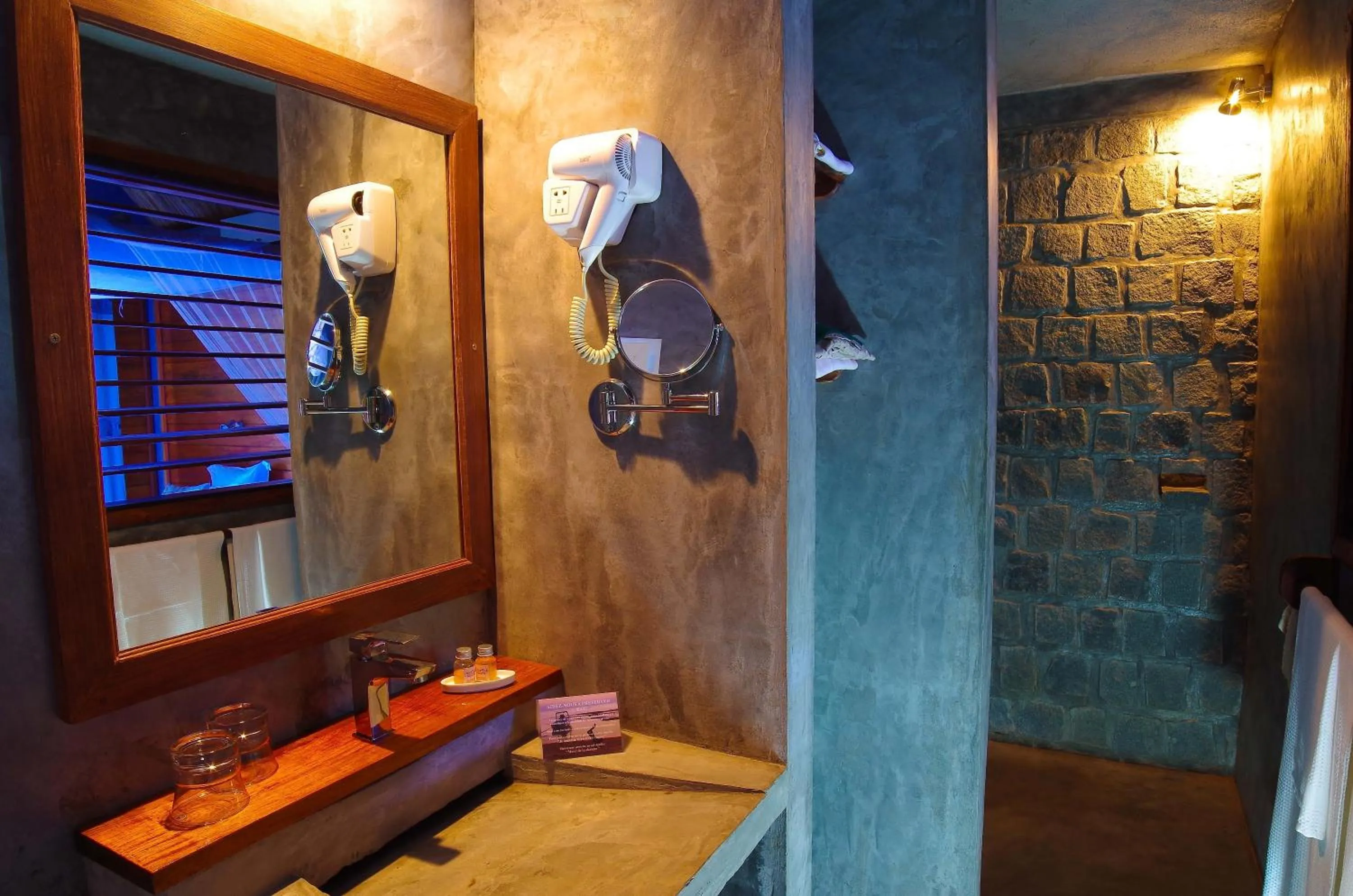 Shower in Idylle Beach