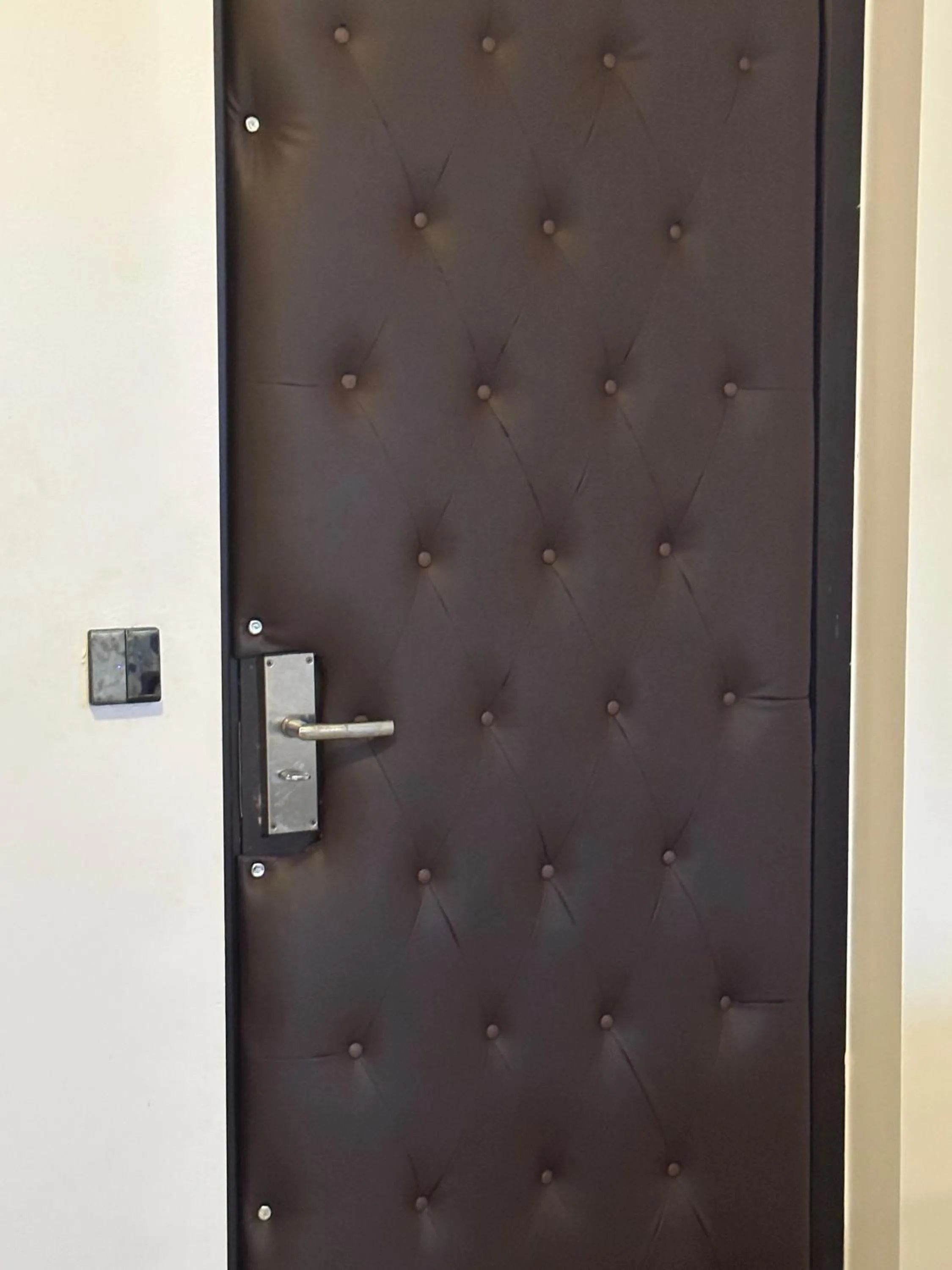 soundproof in Guided Hospitality - Luxury Accommodations