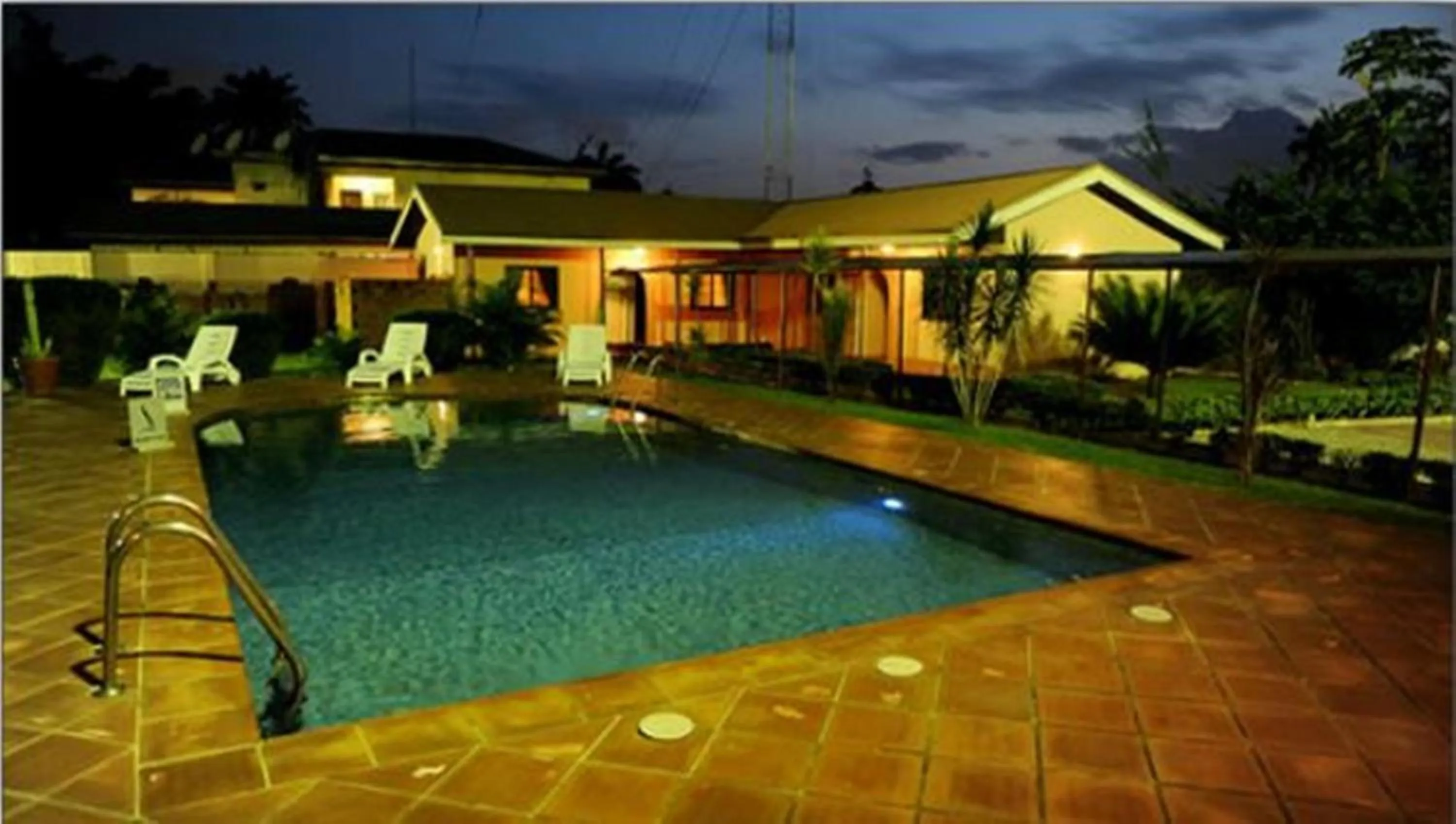 Swimming pool in The Guest House