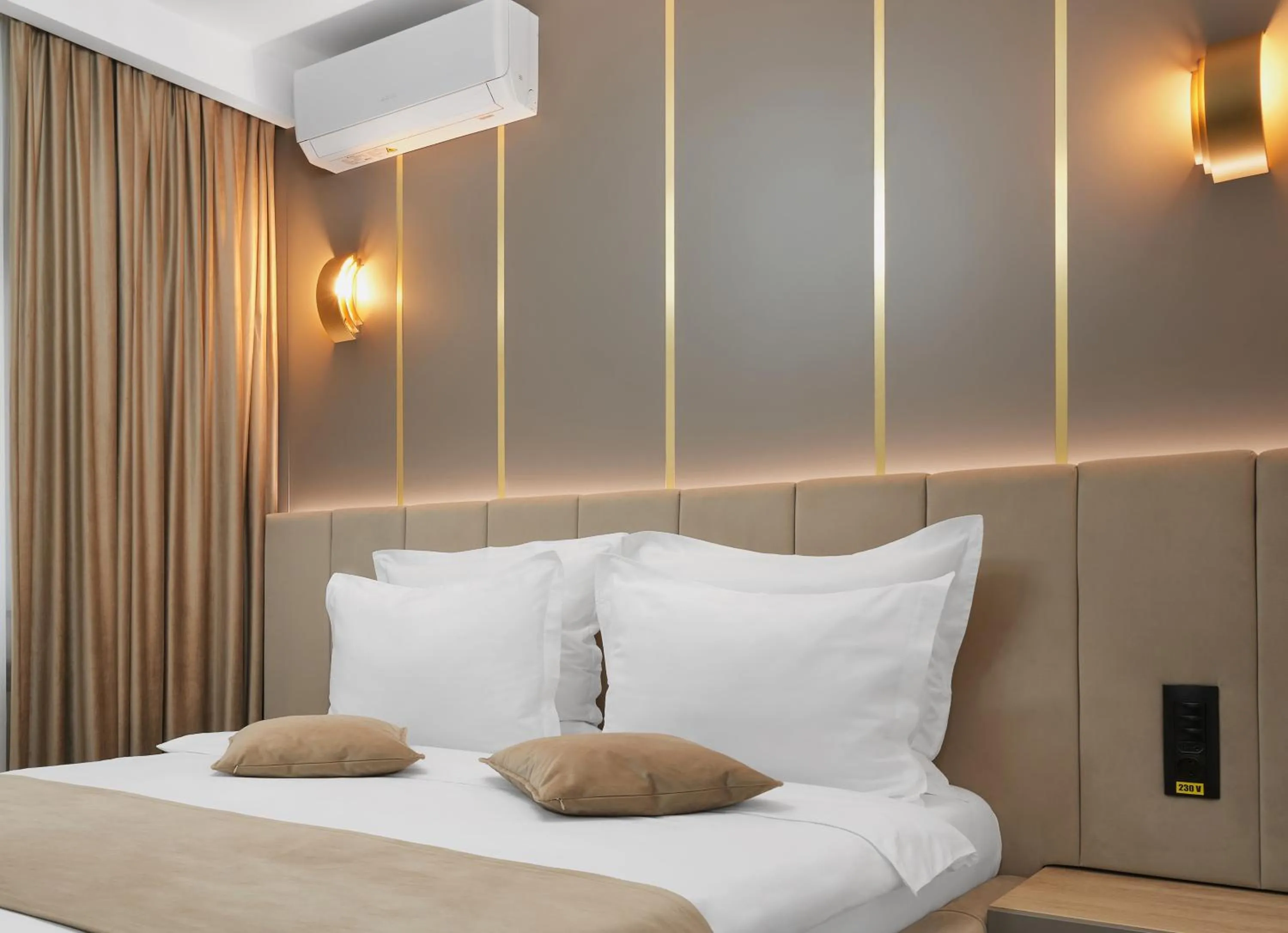 Bed in MONARC Boutique ApartHotel - SELF CHECK-IN